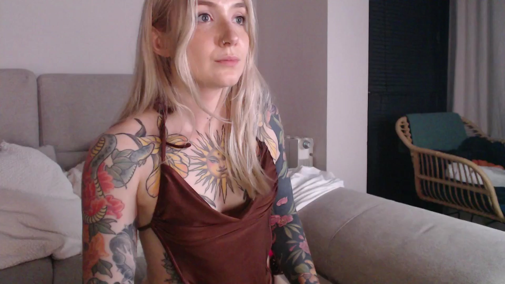 Gallery image thumbnail from Tattoo_bbgirl's myfreecams stream on, 05/19/2025, 20:53 image 2 of 20