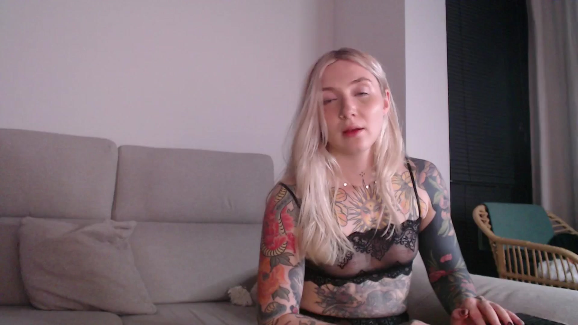 Gallery image thumbnail from Tattoo_bbgirl's myfreecams stream on, 05/26/2025, 21:34 image 7 of 20