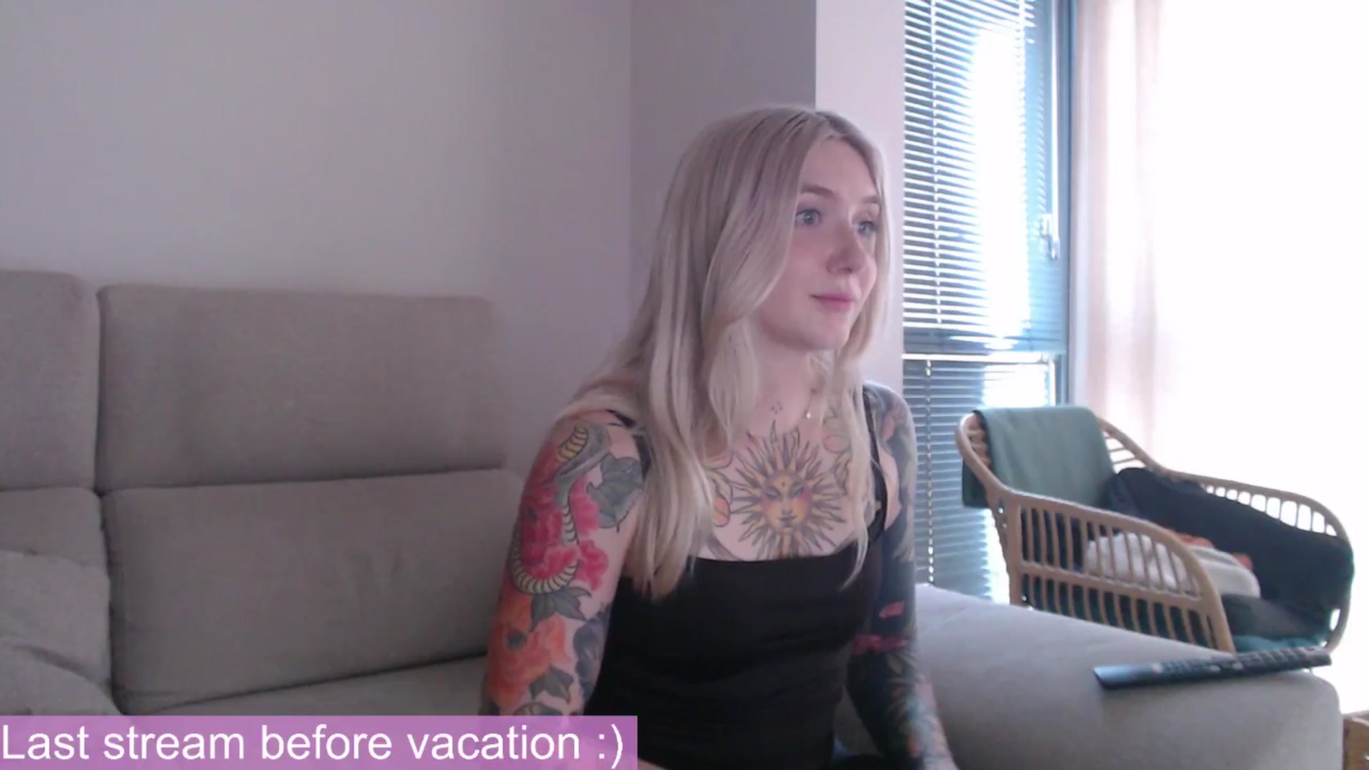 Gallery image thumbnail from Tattoo_bbgirl's myfreecams stream on, 05/27/2025, 17:28 image 18 of 20