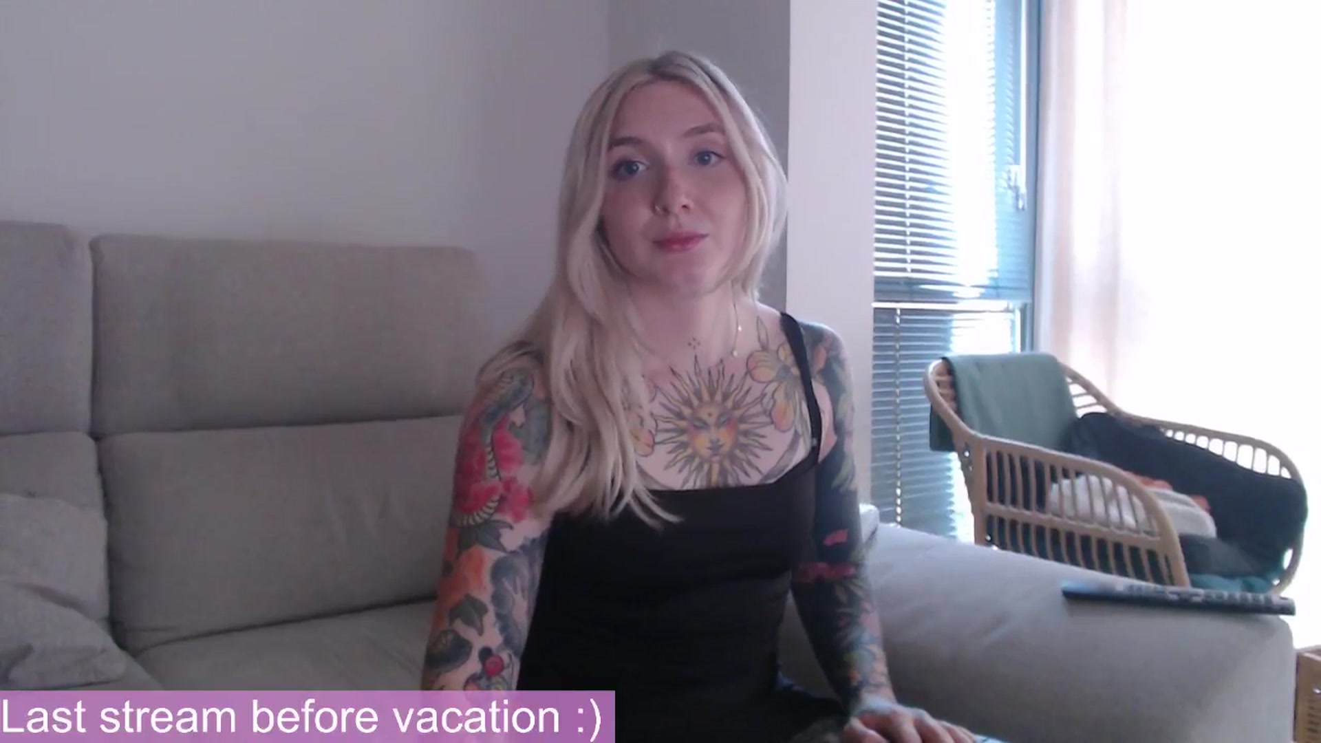 Gallery image thumbnail from Tattoo_bbgirl's myfreecams stream on, 05/27/2025, 17:28 image 13 of 20