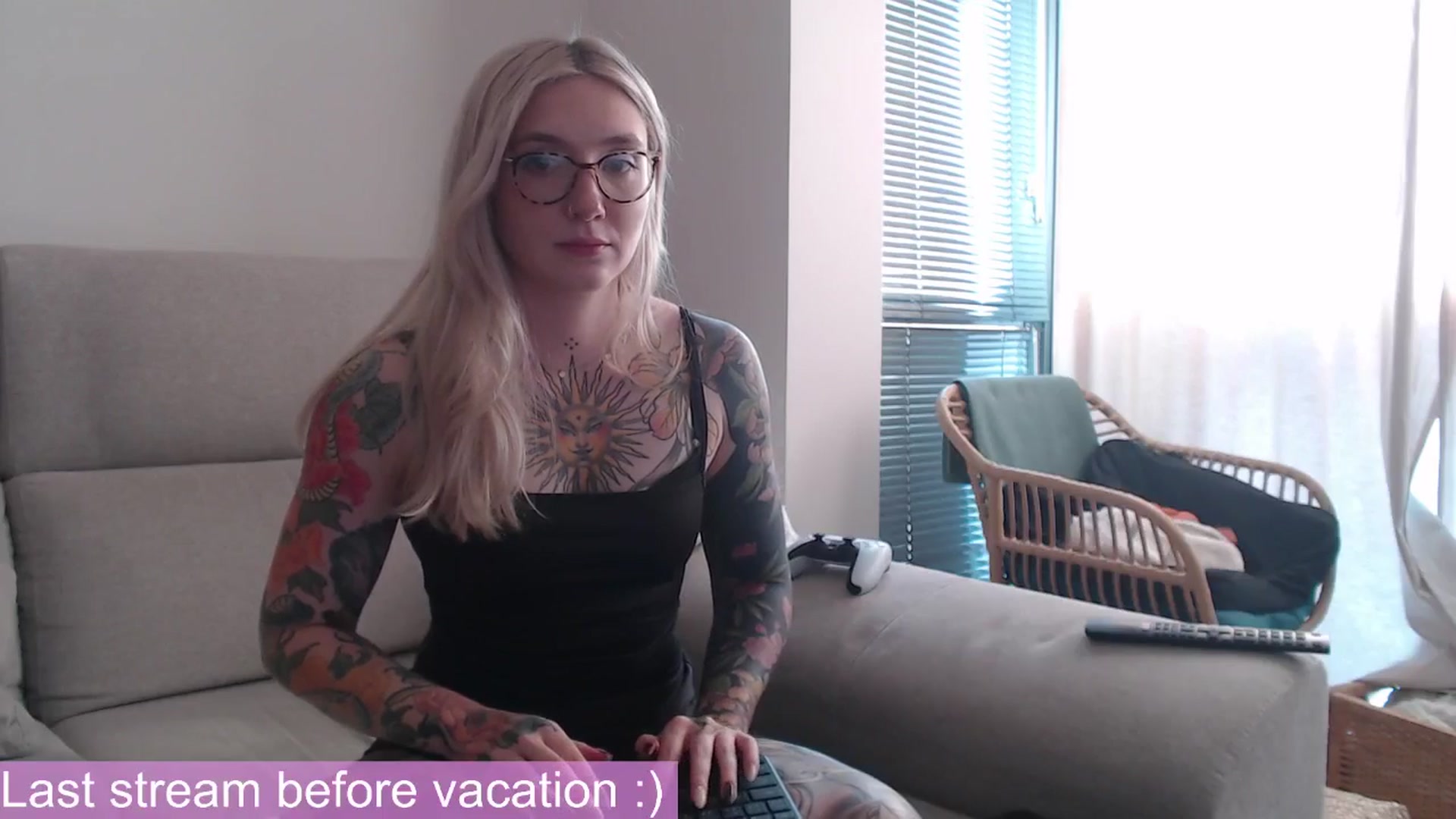 Gallery image thumbnail from Tattoo_bbgirl's myfreecams stream on, 05/27/2025, 17:28 image 5 of 20