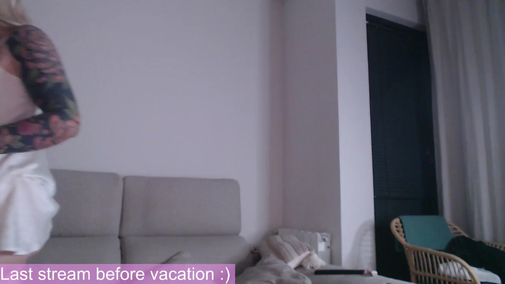 Gallery image thumbnail from Tattoo_bbgirl's myfreecams stream on, 05/27/2025, 21:43 image 4 of 20