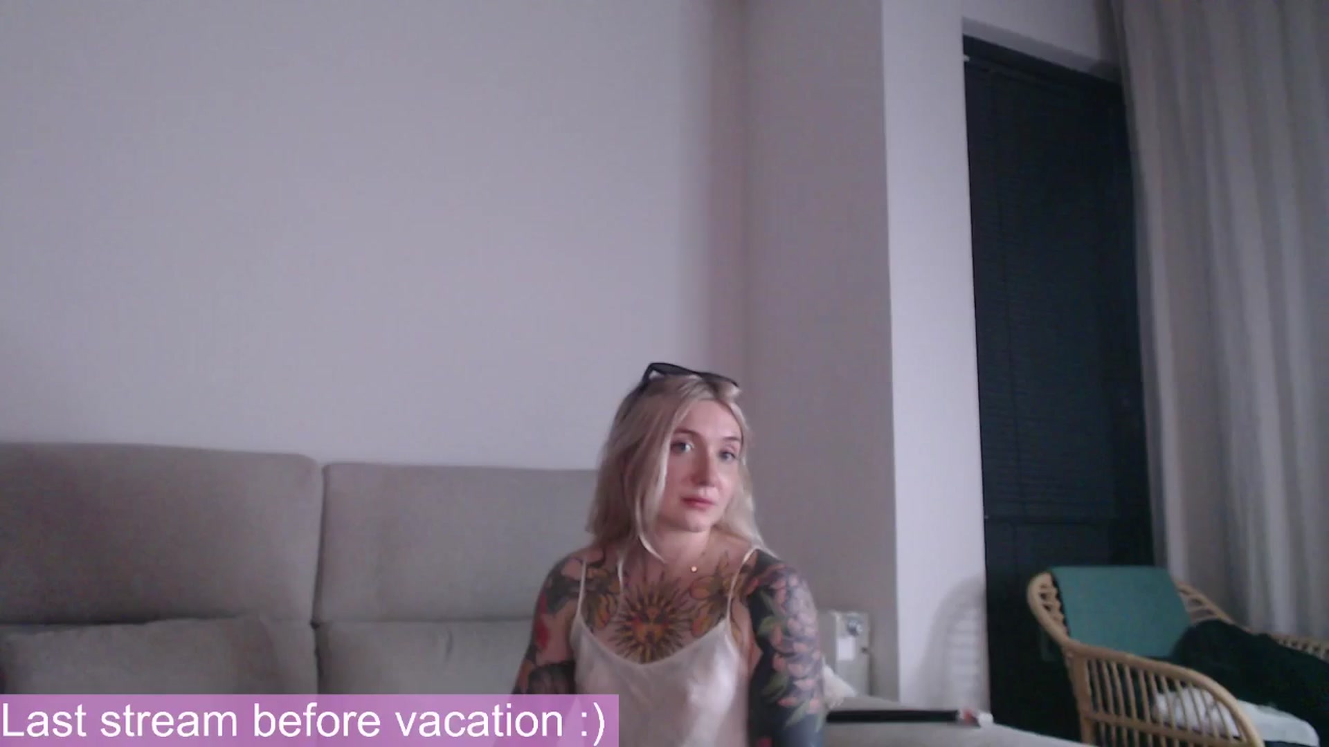 Gallery image thumbnail from Tattoo_bbgirl's myfreecams stream on, 05/27/2025, 21:43 image 10 of 20