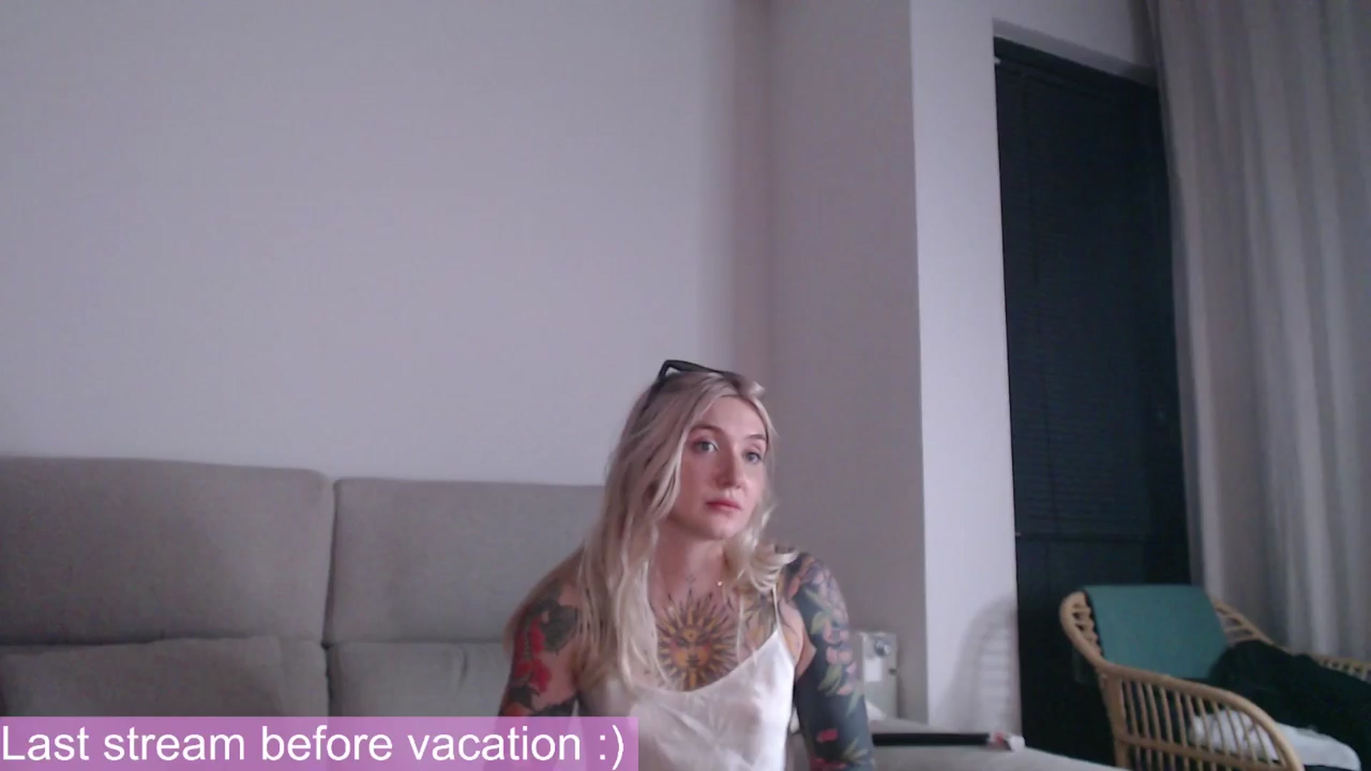 Gallery image thumbnail from Tattoo_bbgirl's myfreecams stream on, 05/27/2025, 21:43 image 9 of 20