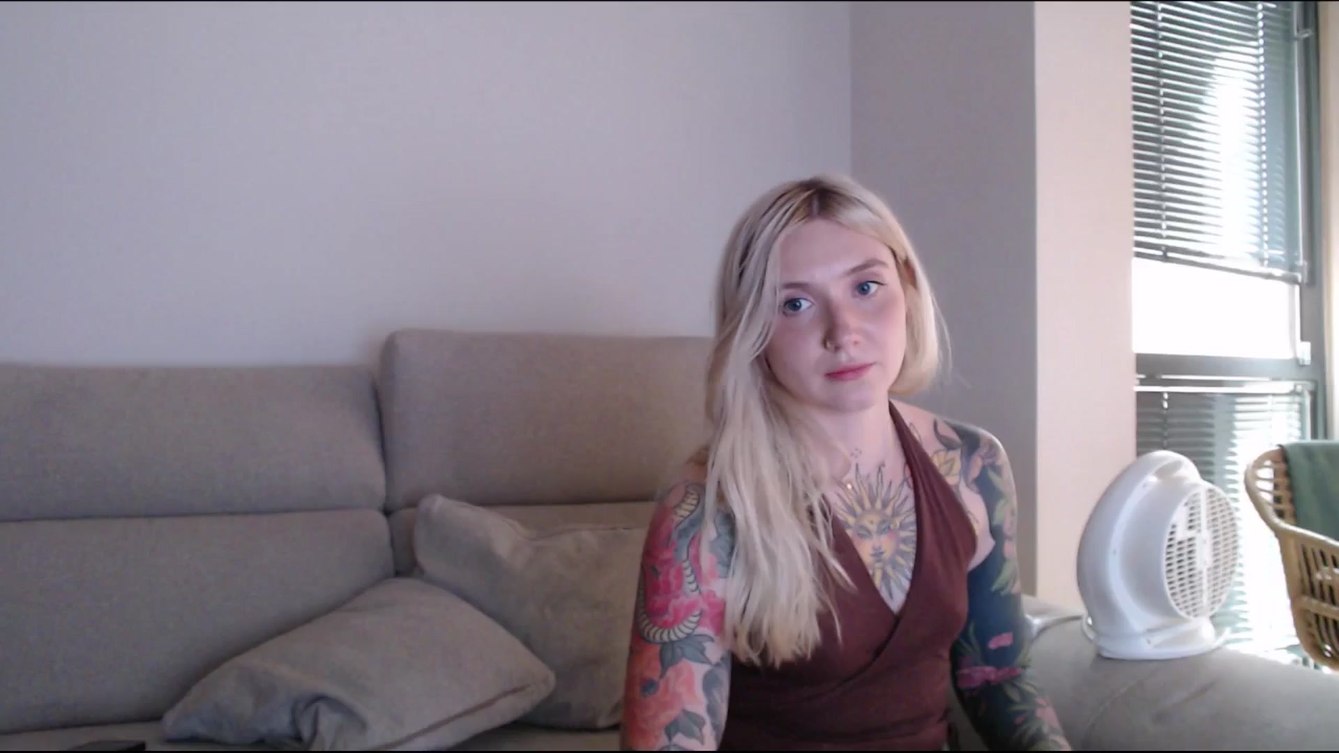 Gallery image thumbnail from Tattoo_bbgirl's myfreecams stream on, 06/09/2025, 21:06 image 6 of 20