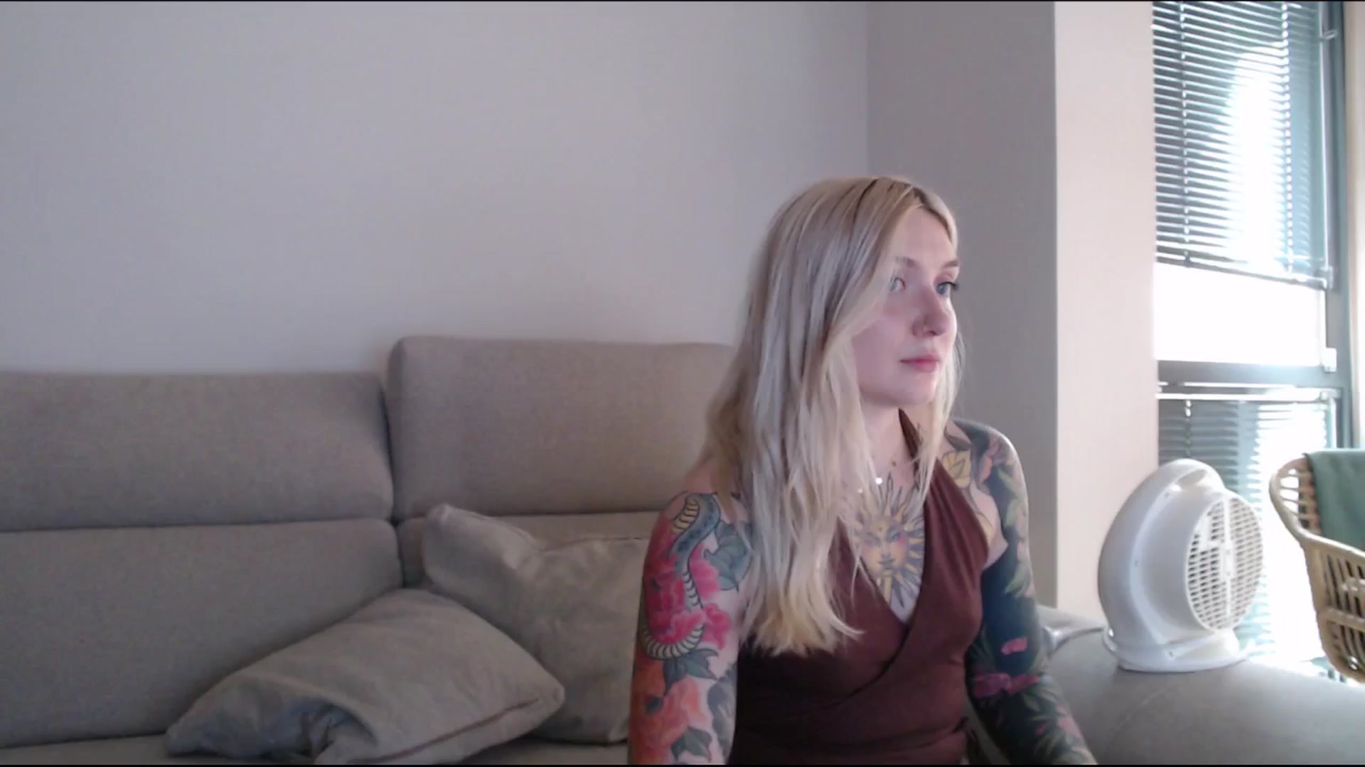 Gallery image thumbnail from Tattoo_bbgirl's myfreecams stream on, 06/09/2025, 21:06 image 4 of 20