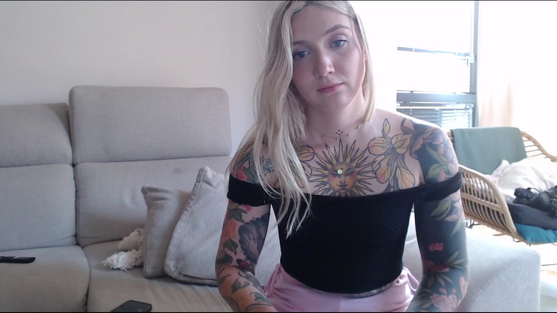 Gallery image thumbnail from Tattoo_bbgirl's myfreecams stream on, 06/10/2025, 17:17 image 11 of 20
