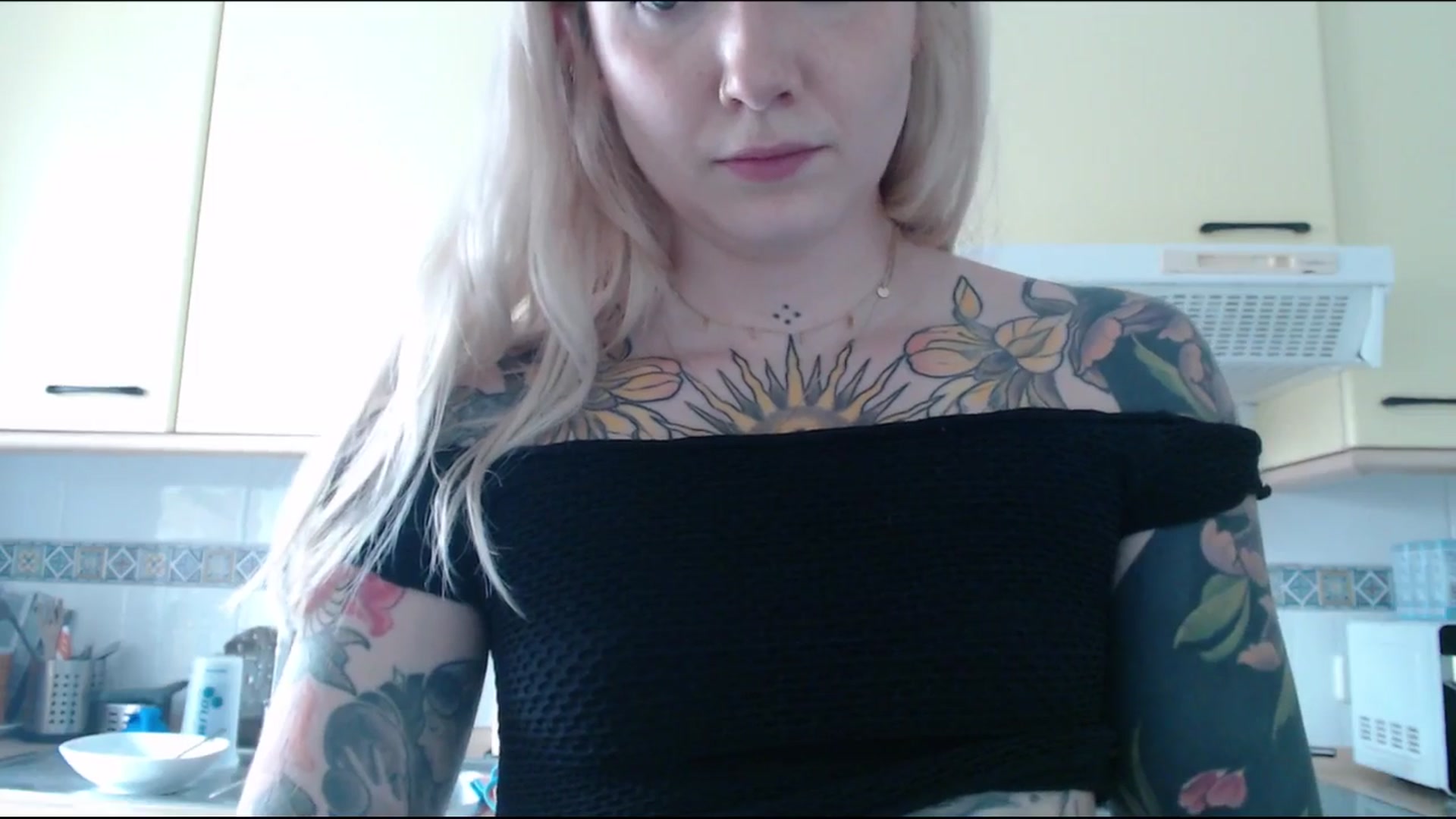 Gallery image thumbnail from Tattoo_bbgirl's myfreecams stream on, 06/10/2025, 18:18 image 16 of 20