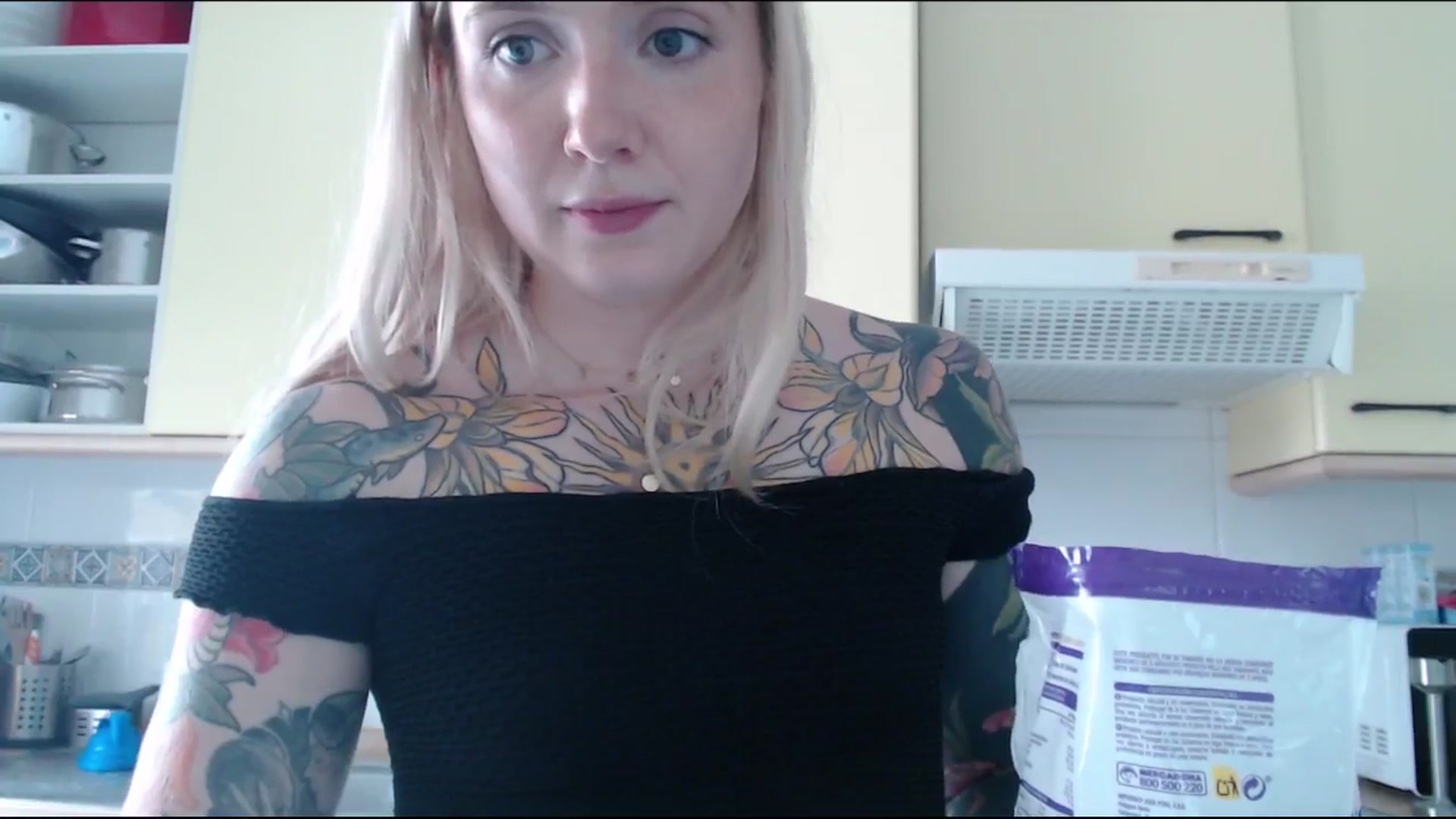 Gallery image thumbnail from Tattoo_bbgirl's myfreecams stream on, 06/10/2025, 18:18 image 6 of 20