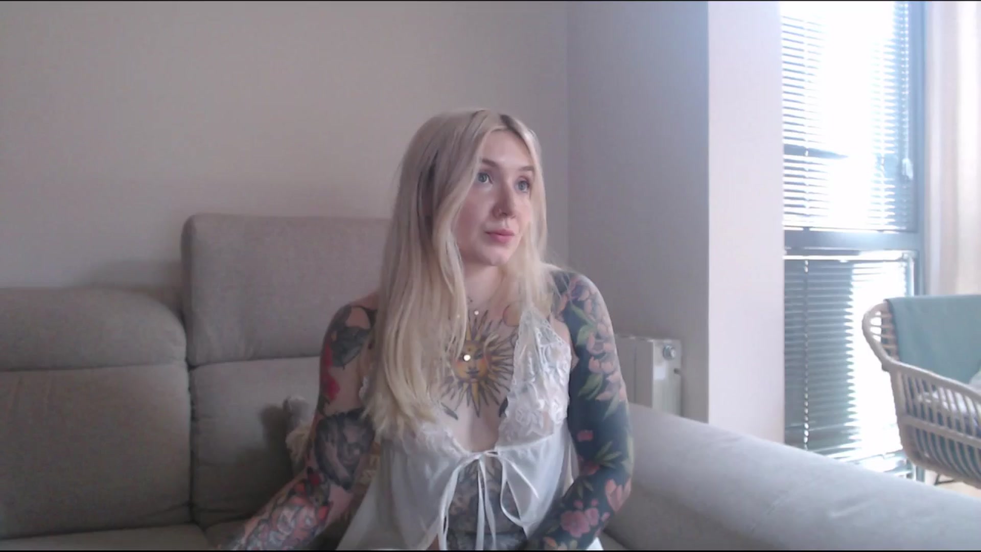 Gallery image thumbnail from Tattoo_bbgirl's myfreecams stream on, 06/13/2025, 18:34 image 15 of 20