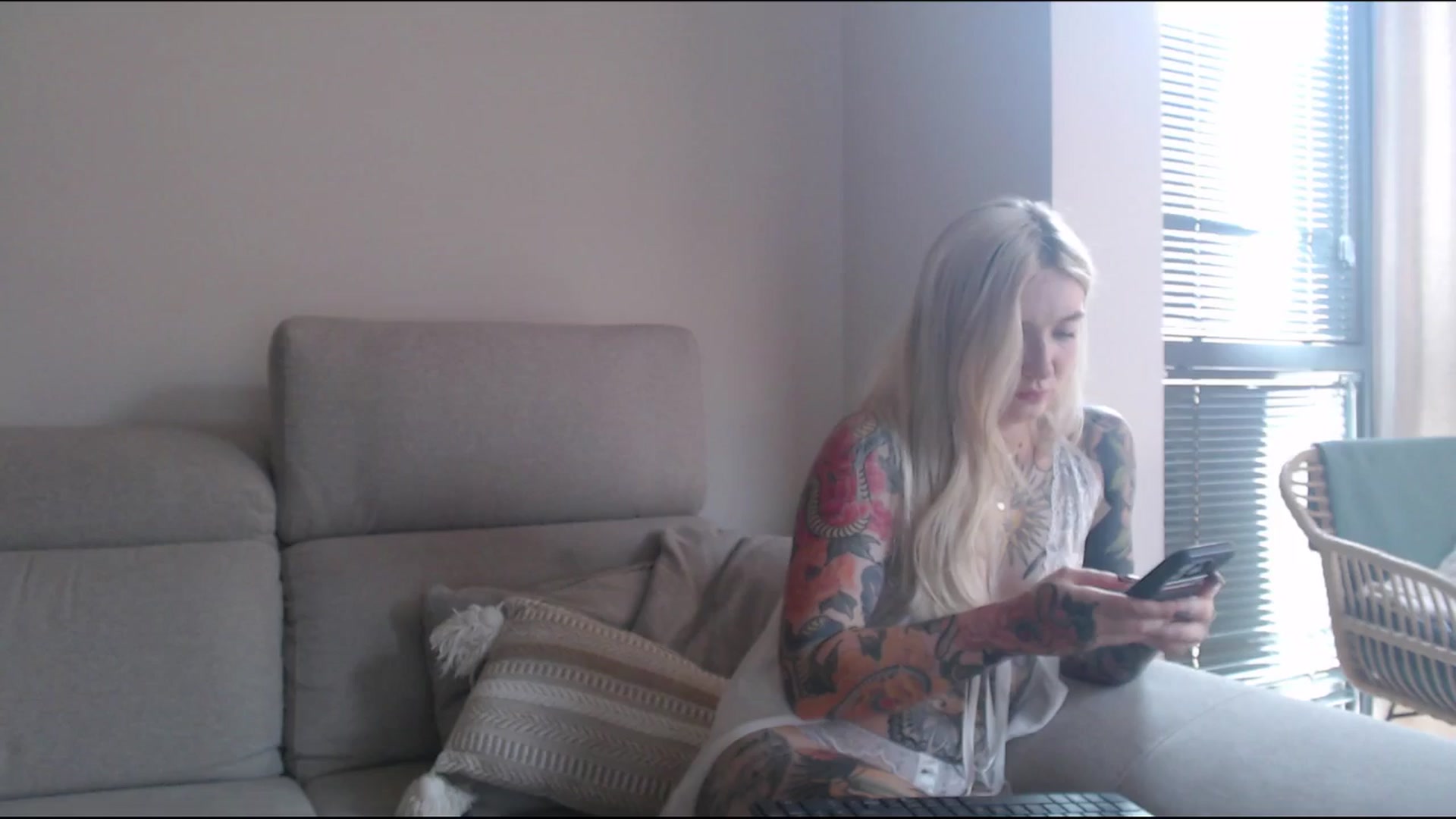 Gallery image thumbnail from Tattoo_bbgirl's myfreecams stream on, 06/13/2025, 18:34 image 6 of 20