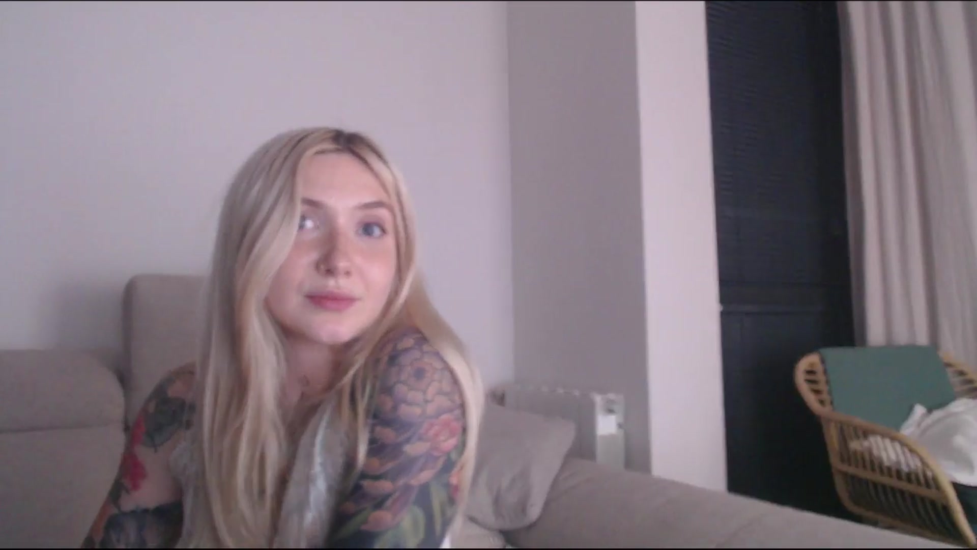 Gallery image thumbnail from Tattoo_bbgirl's myfreecams stream on, 06/13/2025, 21:37 image 18 of 20