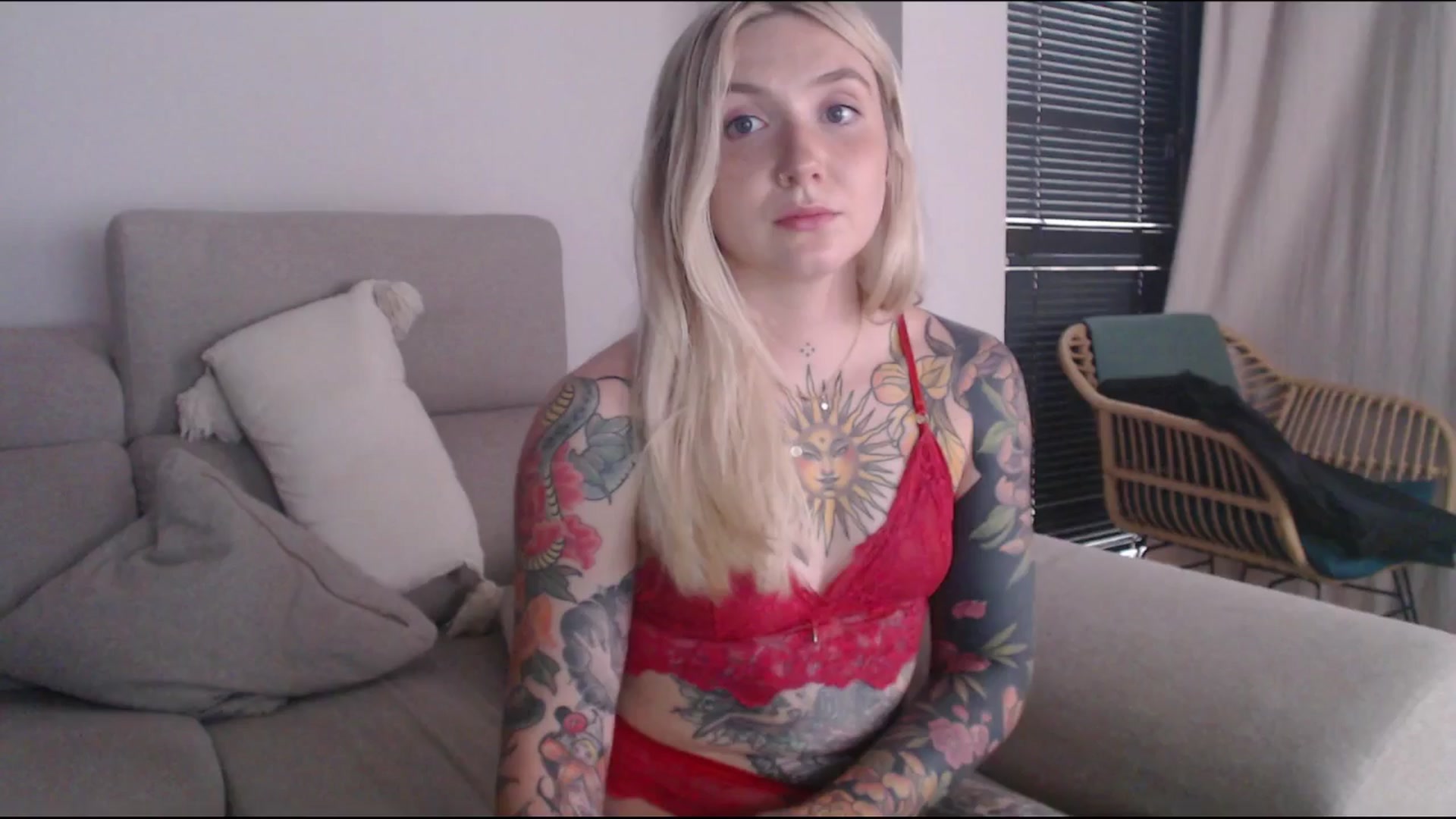 Gallery image thumbnail from Tattoo_bbgirl's myfreecams stream on, 06/16/2025, 22:25 image 7 of 20