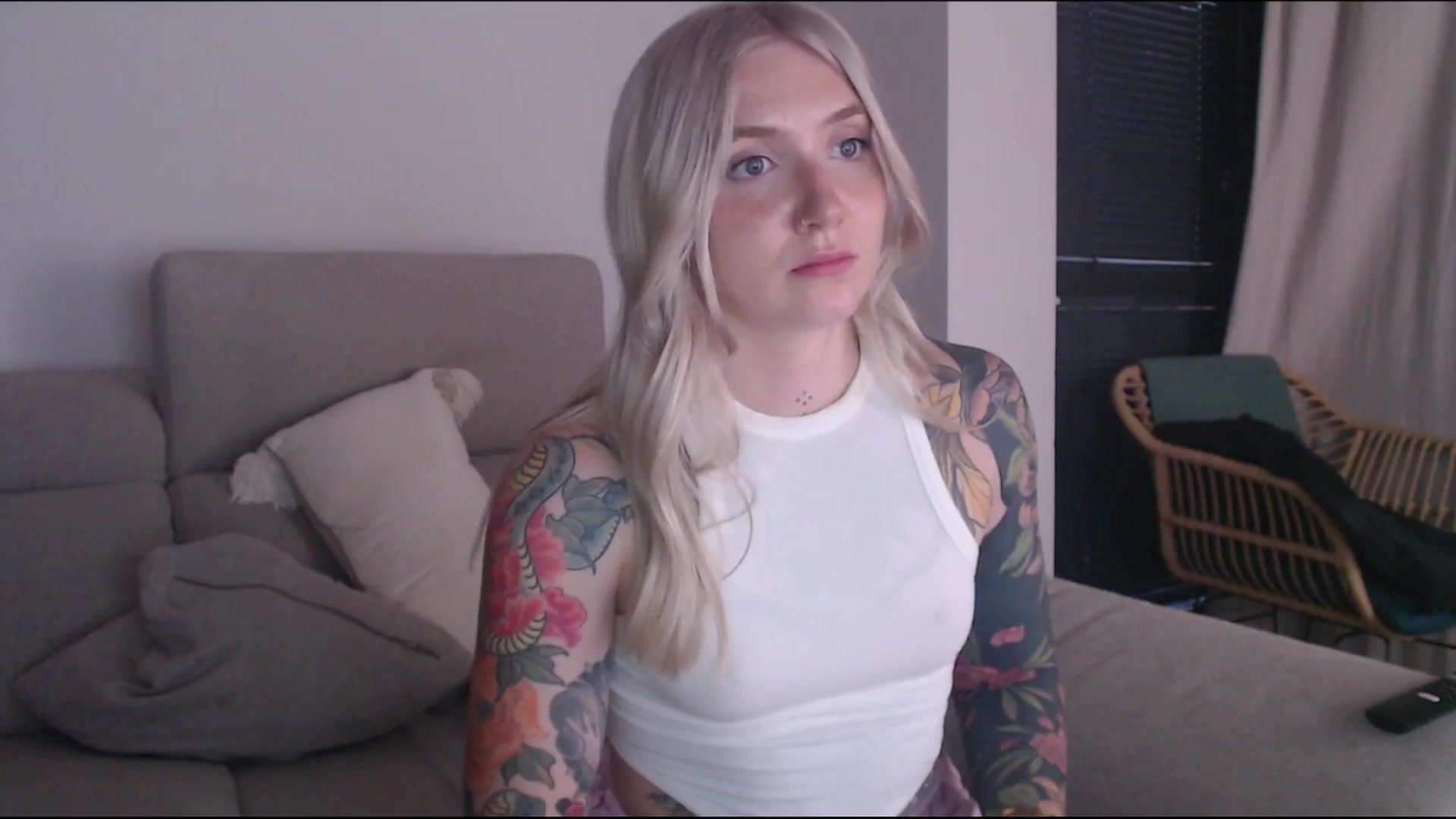 Gallery image thumbnail from Tattoo_bbgirl's myfreecams stream on, 06/17/2025, 21:10 image 10 of 20