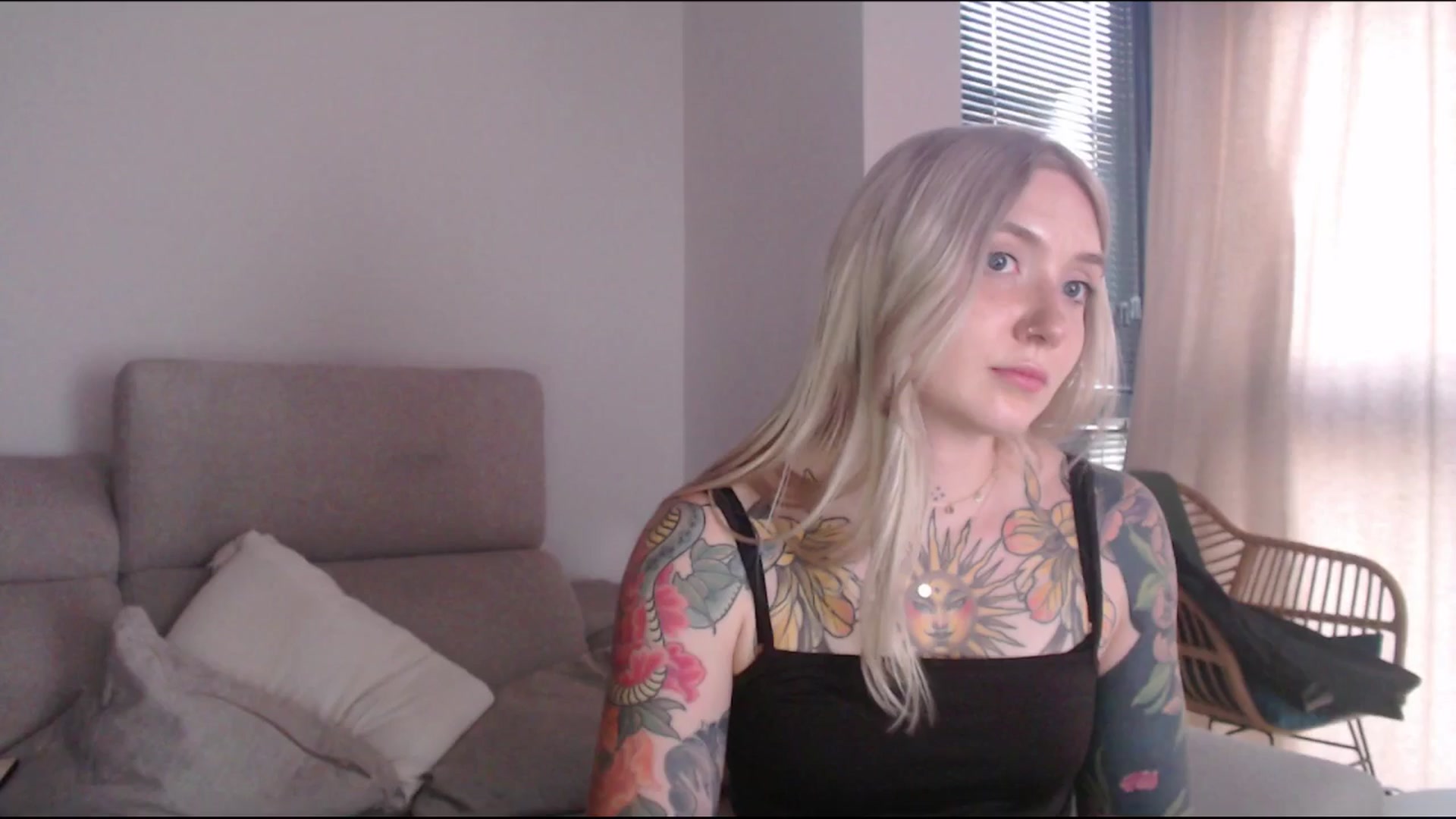 Gallery image thumbnail from Tattoo_bbgirl's myfreecams stream on, 06/18/2025, 20:12 image 18 of 20