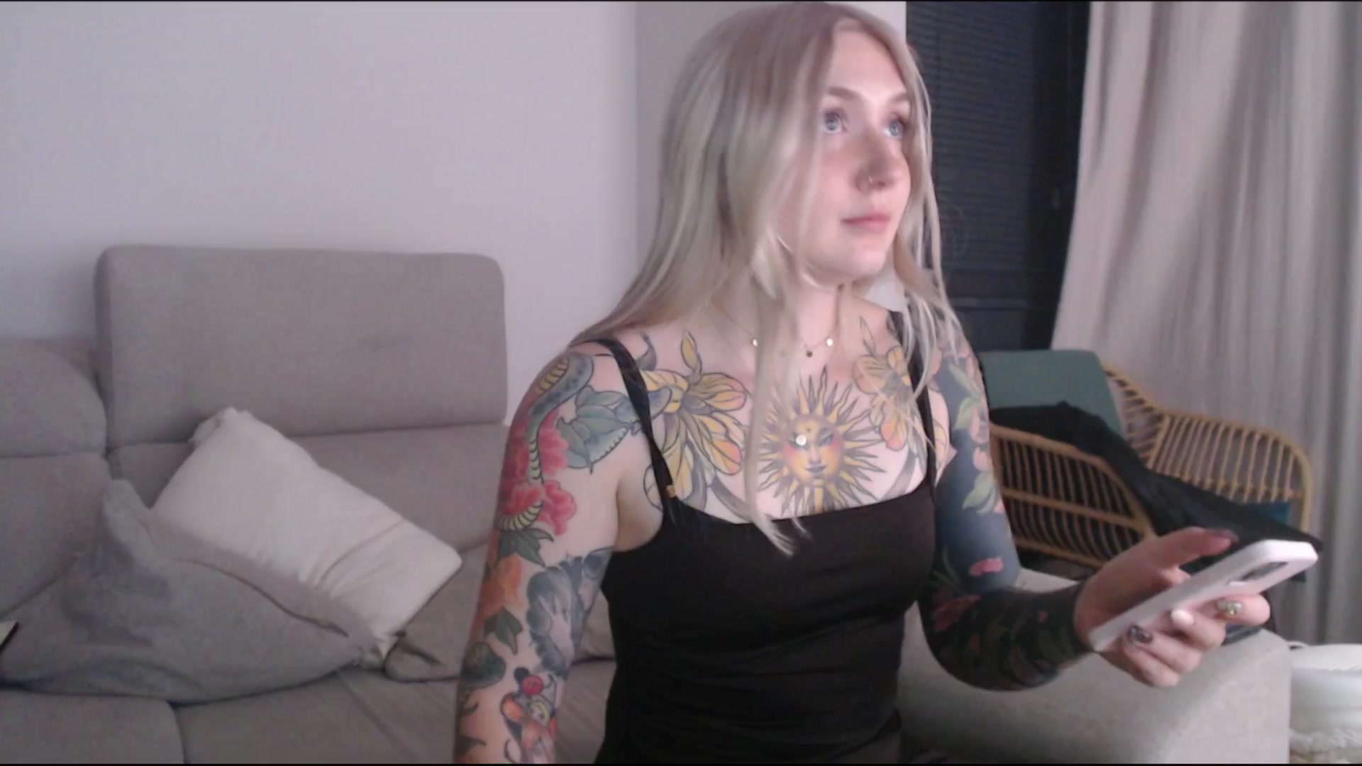 Gallery image thumbnail from Tattoo_bbgirl's myfreecams stream on, 06/18/2025, 21:14 image 2 of 20