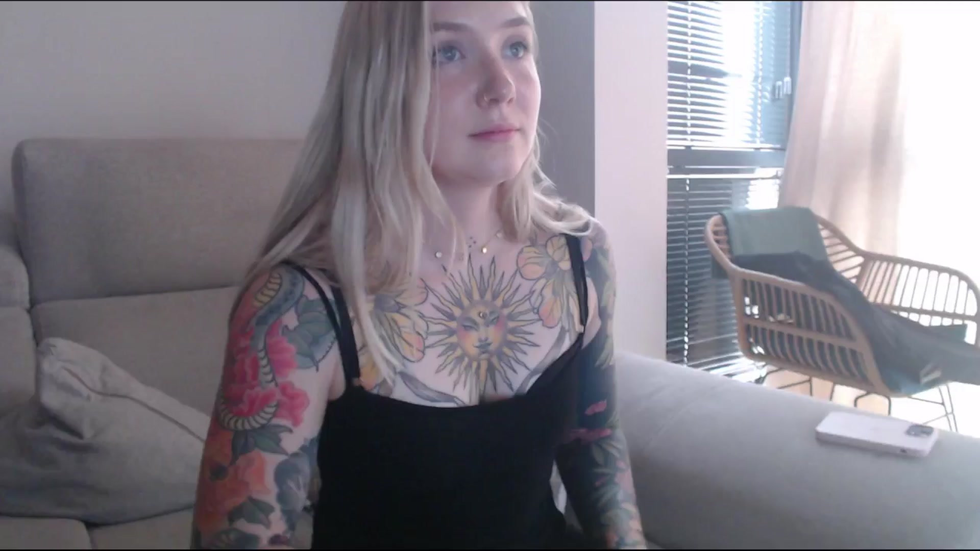 Gallery image thumbnail from Tattoo_bbgirl's myfreecams stream on, 06/20/2025, 19:56 image 10 of 20