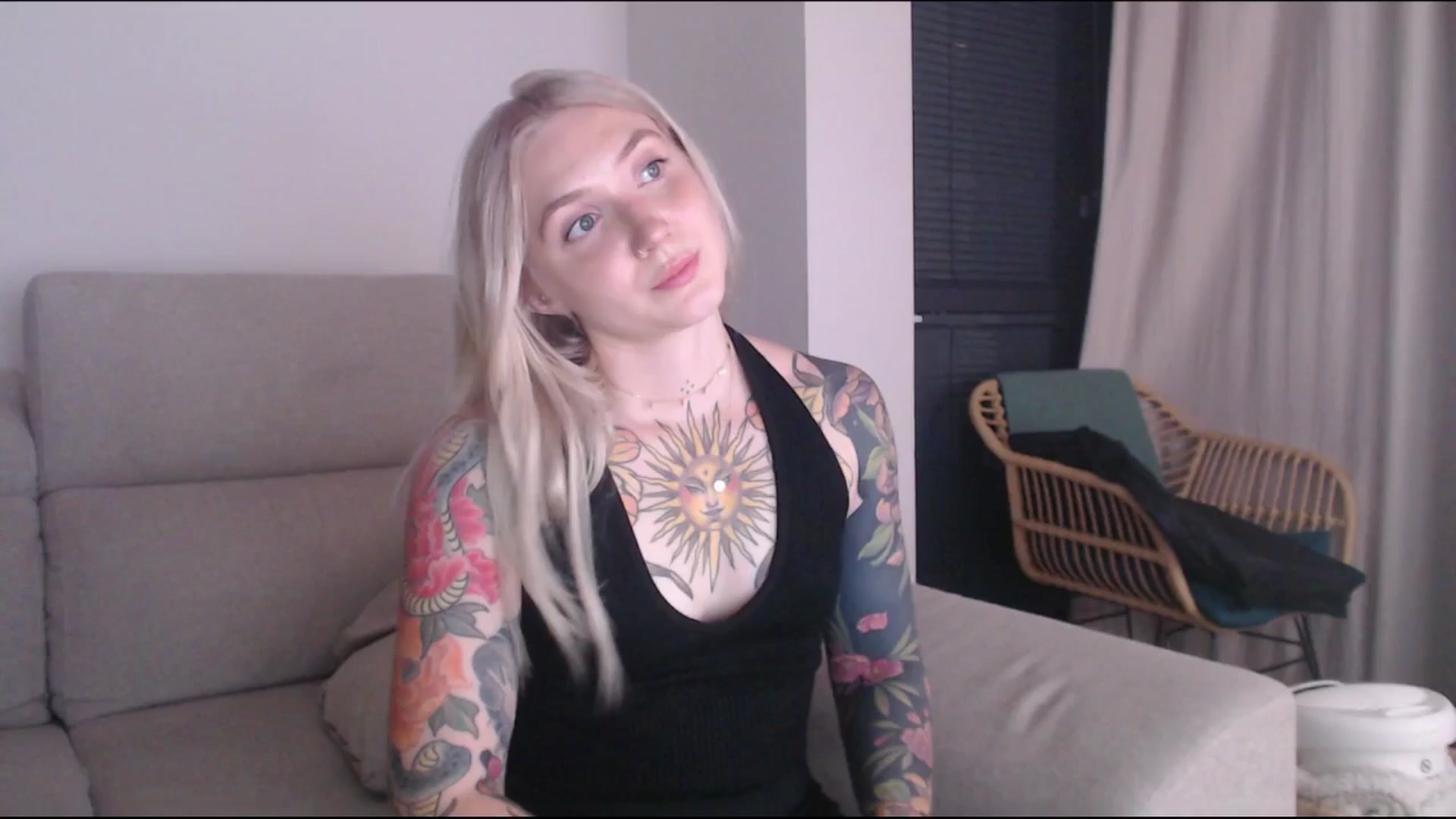 Gallery image thumbnail from Tattoo_bbgirl's myfreecams stream on, 06/21/2025, 21:58 image 9 of 20
