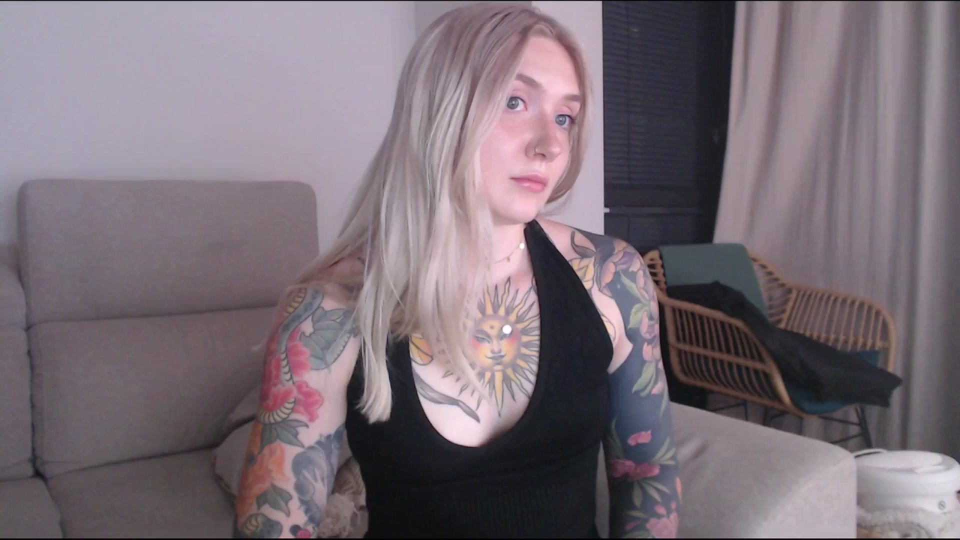 Gallery image thumbnail from Tattoo_bbgirl's myfreecams stream on, 06/21/2025, 21:58 image 4 of 20