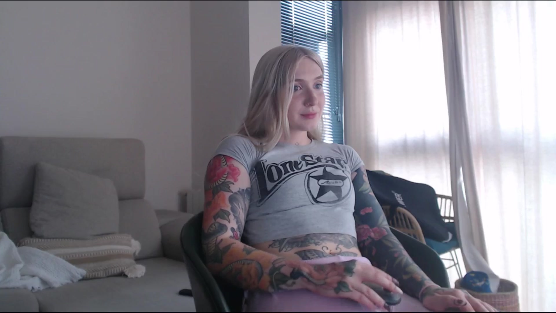 Gallery image thumbnail from Tattoo_bbgirl's myfreecams stream on, 06/25/2025, 19:04 image 12 of 20