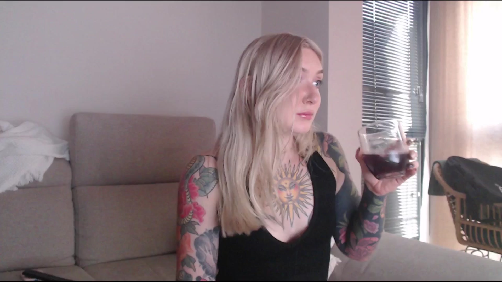 Gallery image thumbnail from Tattoo_bbgirl's myfreecams stream on, 06/28/2025, 19:56 image 15 of 20