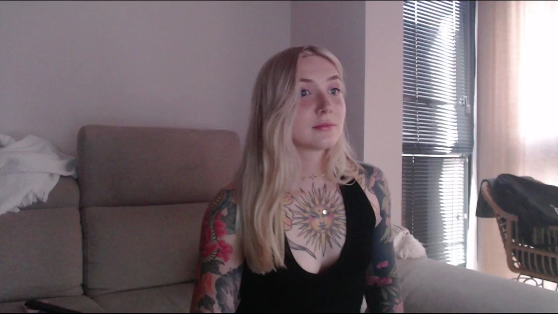 Gallery image thumbnail from Tattoo_bbgirl's myfreecams stream on, 06/28/2025, 19:56 image 16 of 20