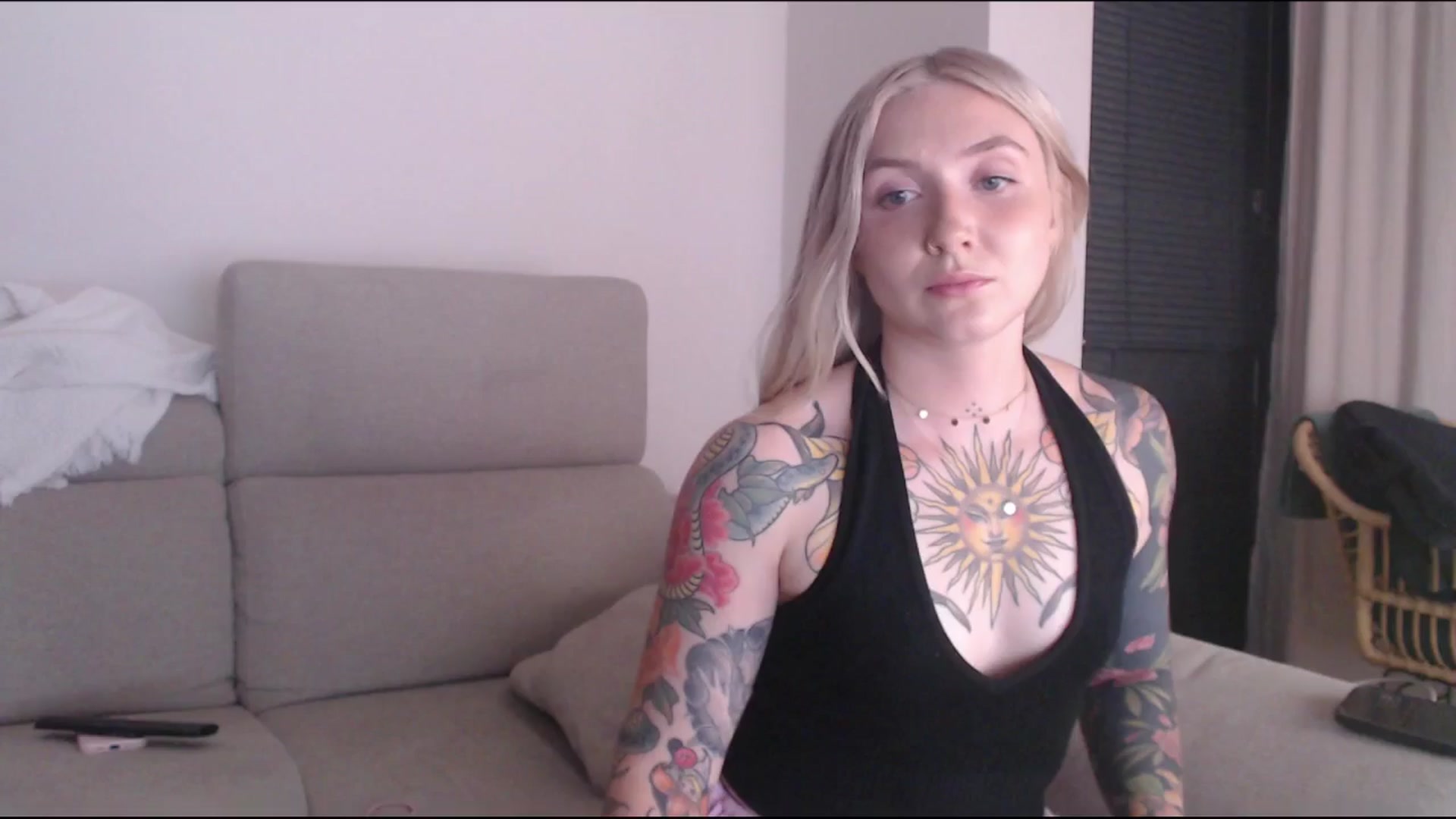 Gallery image thumbnail from Tattoo_bbgirl's myfreecams stream on, 06/28/2025, 23:00 image 7 of 20