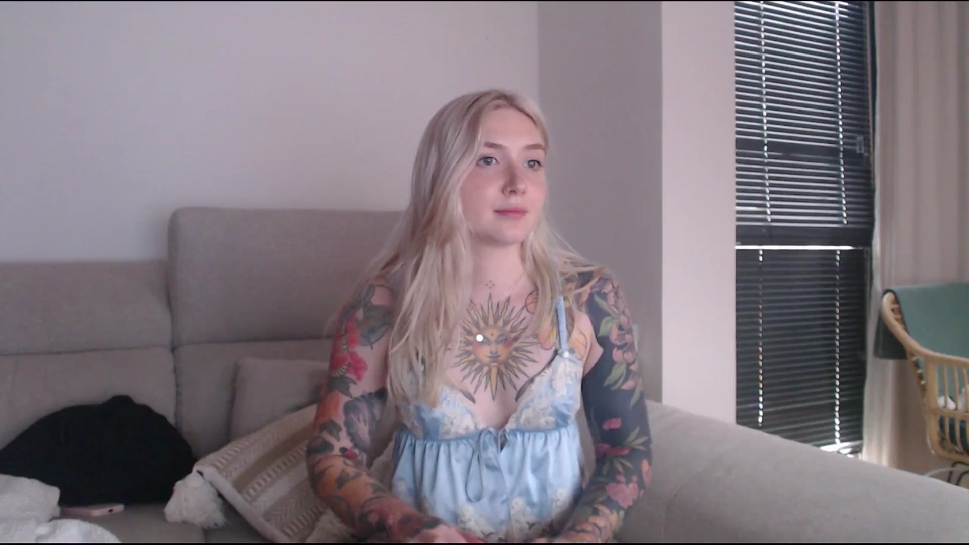 Gallery image thumbnail from Tattoo_bbgirl's myfreecams stream on, 06/30/2025, 18:23 image 12 of 20