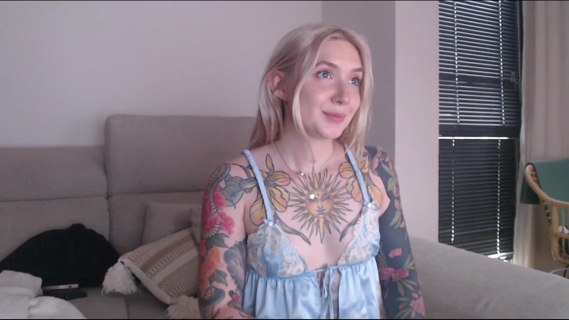 Gallery image thumbnail from Tattoo_bbgirl's myfreecams stream on, 06/30/2025, 18:23 image 10 of 20