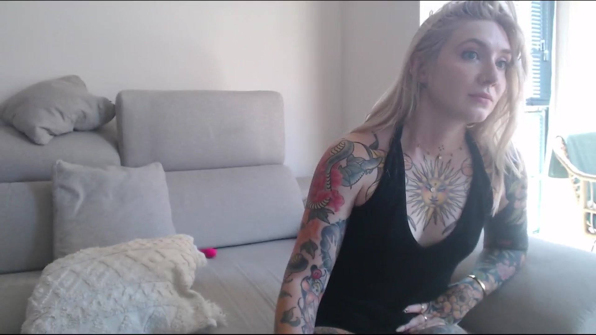 Gallery image thumbnail from Tattoo_bbgirl's myfreecams stream on, 07/01/2025, 15:32 image 10 of 20