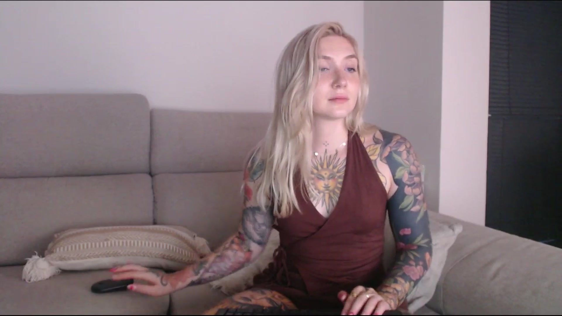 Gallery image thumbnail from Tattoo_bbgirl's myfreecams stream on, 07/04/2025, 20:22 image 11 of 20