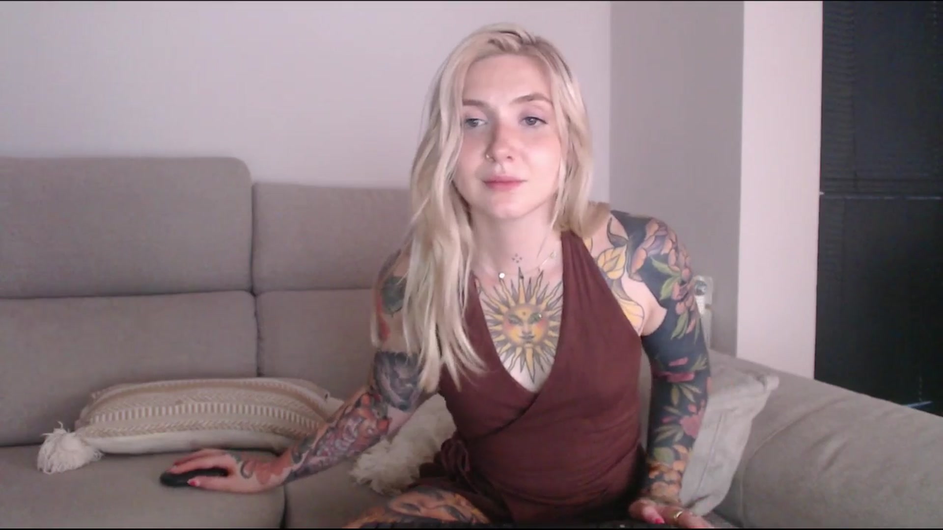 Gallery image thumbnail from Tattoo_bbgirl's myfreecams stream on, 07/04/2025, 20:22 image 6 of 20