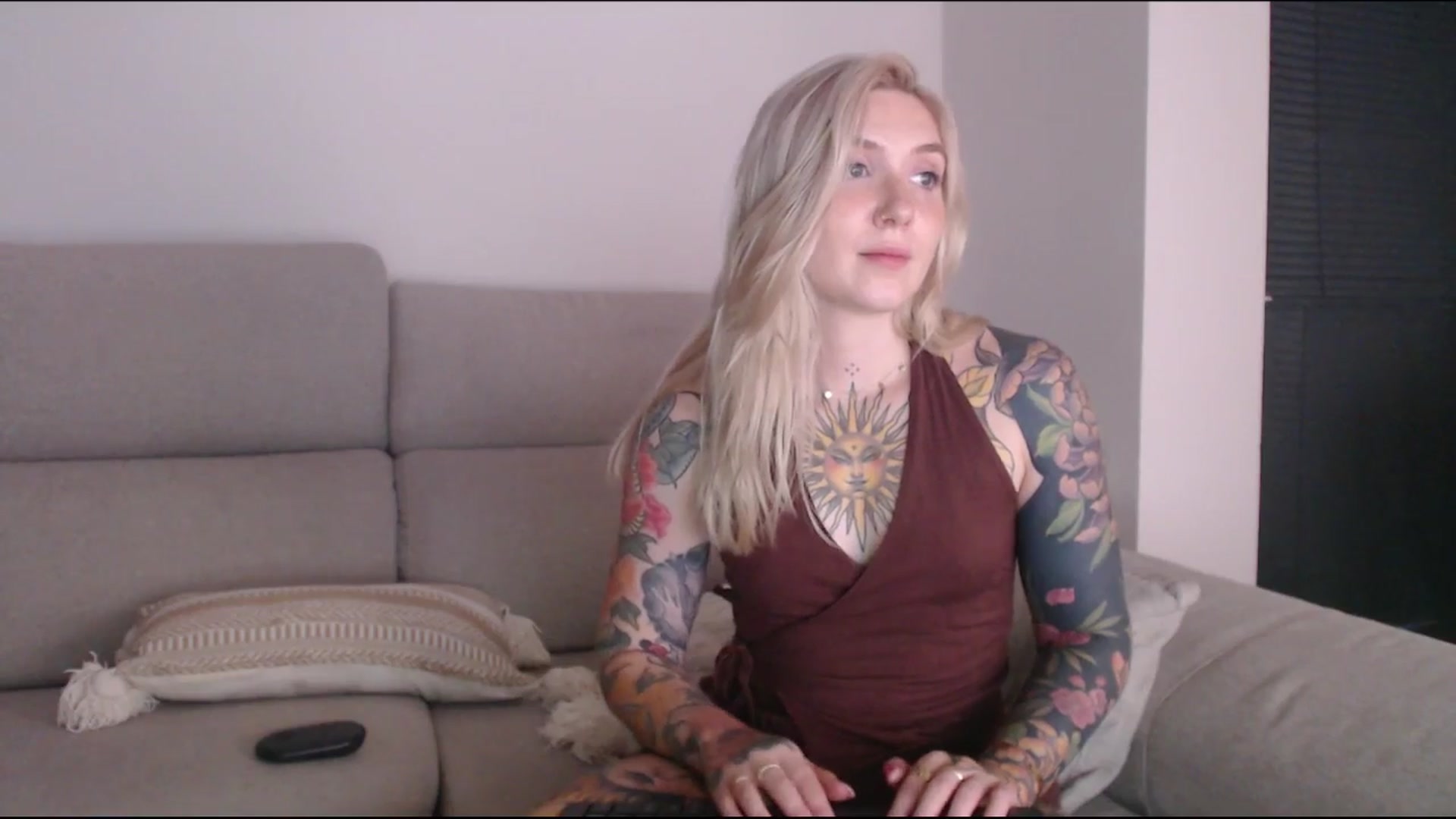 Gallery image thumbnail from Tattoo_bbgirl's myfreecams stream on, 07/04/2025, 20:22 image 13 of 20