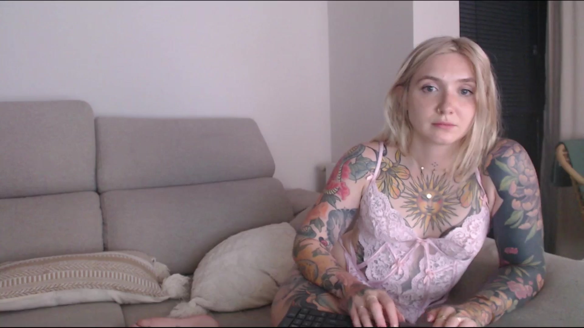 Gallery image thumbnail from Tattoo_bbgirl's myfreecams stream on, 07/04/2025, 21:51 image 19 of 20