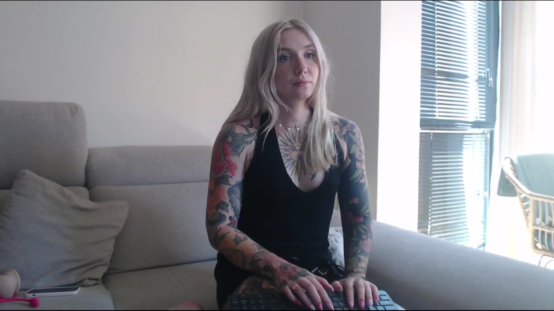 Gallery image thumbnail from Tattoo_bbgirl's myfreecams stream on, 07/07/2025, 14:23 image 17 of 20