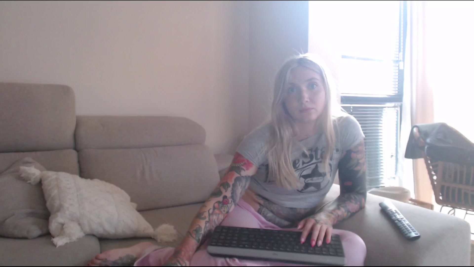 Gallery image thumbnail from Tattoo_bbgirl's myfreecams stream on, 07/08/2025, 17:36 image 19 of 20