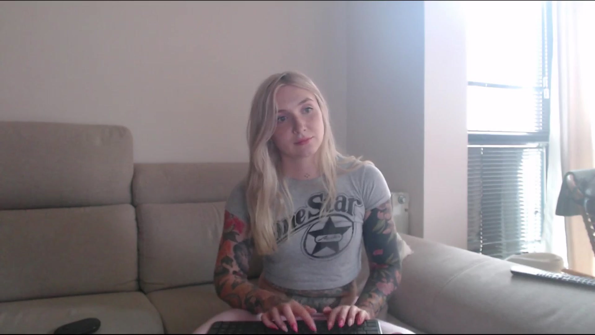 Gallery image thumbnail from Tattoo_bbgirl's myfreecams stream on, 07/08/2025, 18:43 image 16 of 20