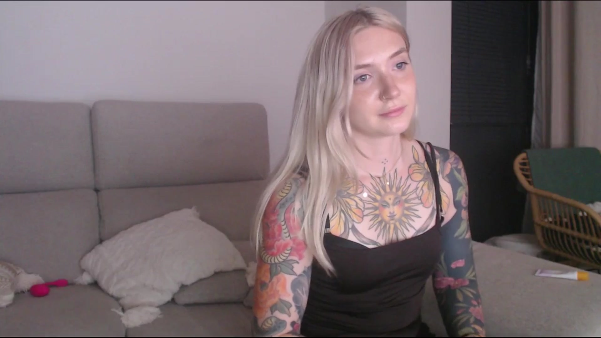 Gallery image thumbnail from Tattoo_bbgirl's myfreecams stream on, 07/16/2025, 21:05 image 3 of 20