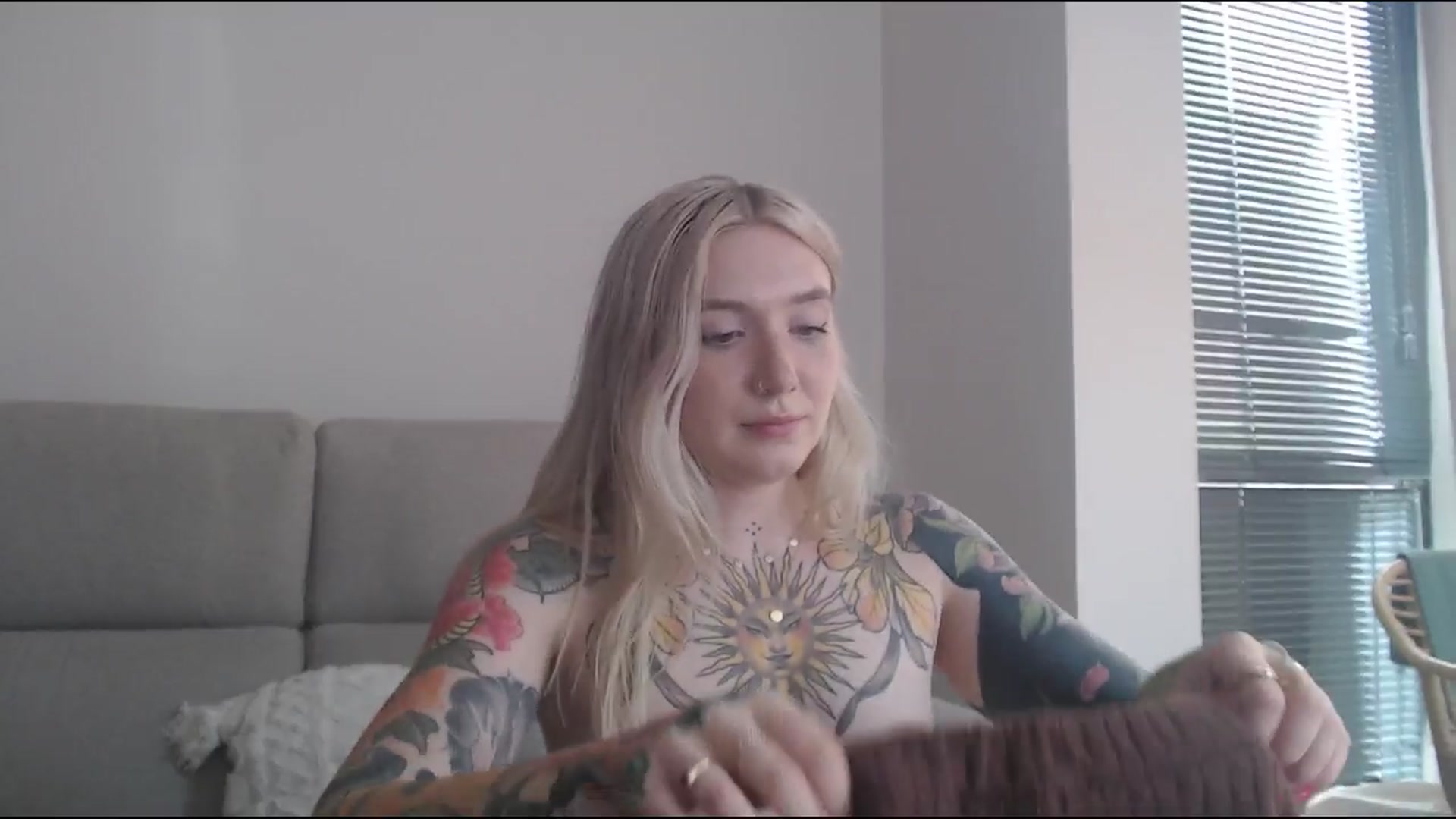 Gallery image thumbnail from Tattoo_bbgirl's myfreecams stream on, 07/17/2025, 17:01 image 7 of 20