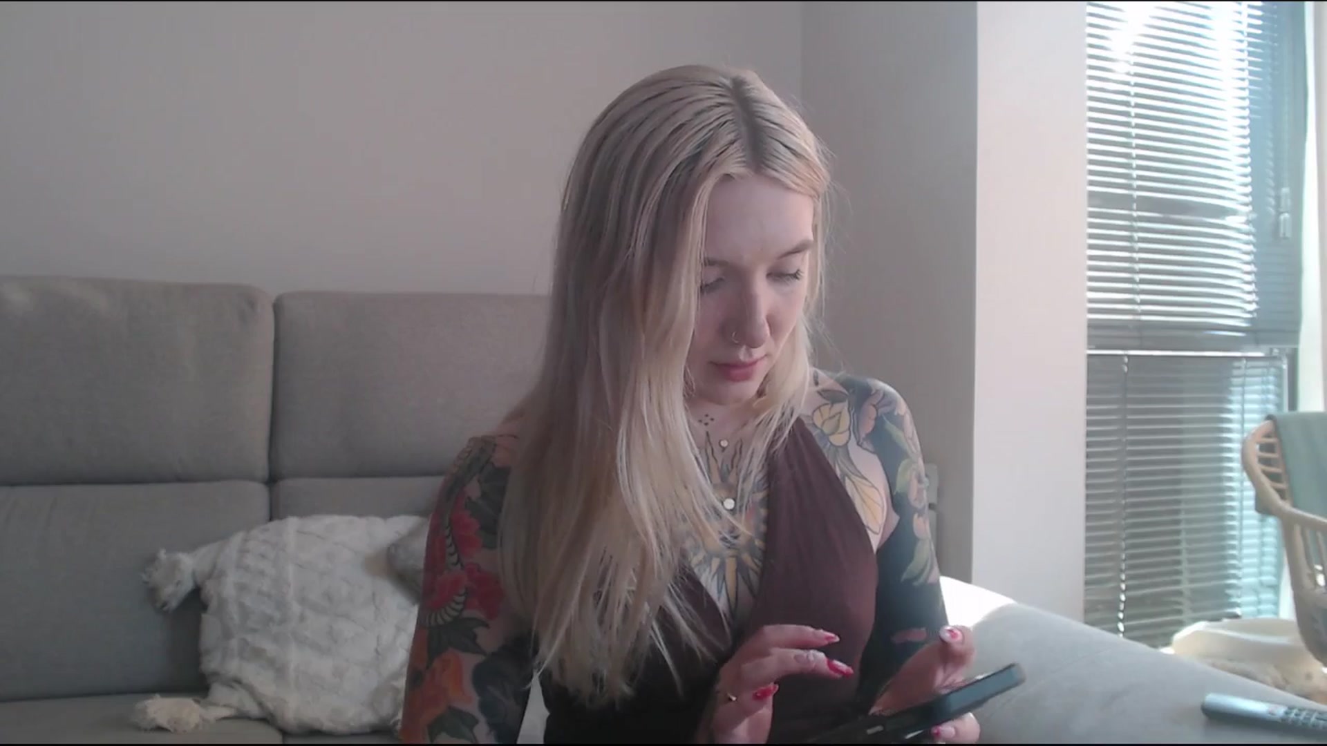 Gallery image thumbnail from Tattoo_bbgirl's myfreecams stream on, 07/17/2025, 17:01 image 12 of 20