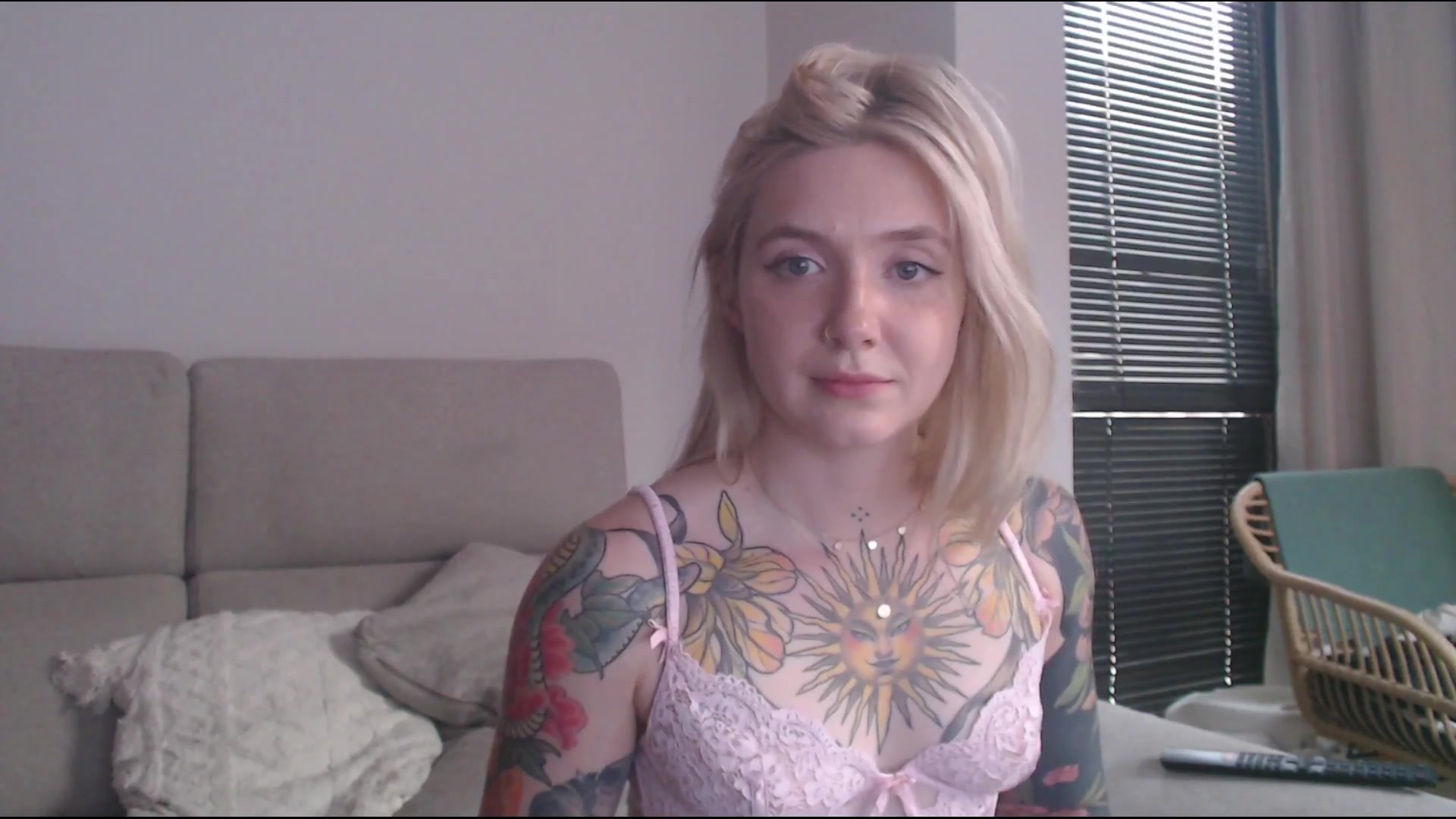Gallery image thumbnail from Tattoo_bbgirl's myfreecams stream on, 07/17/2025, 19:40 image 17 of 20