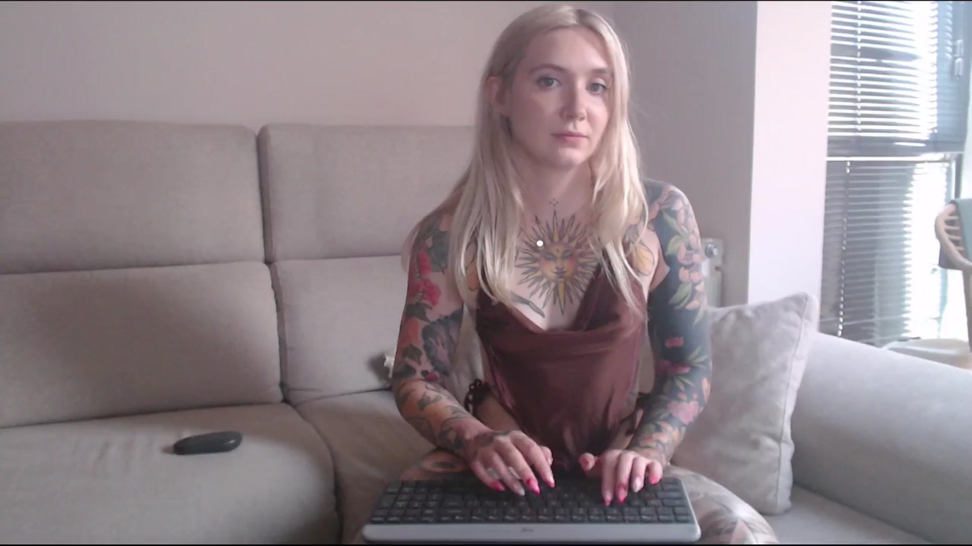 Gallery image thumbnail from Tattoo_bbgirl's myfreecams stream on, 07/19/2025, 18:45 image 8 of 20