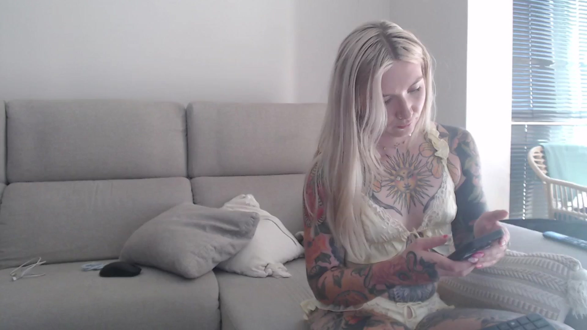 Gallery image thumbnail from Tattoo_bbgirl's myfreecams stream on, 07/29/2025, 14:07 image 16 of 20