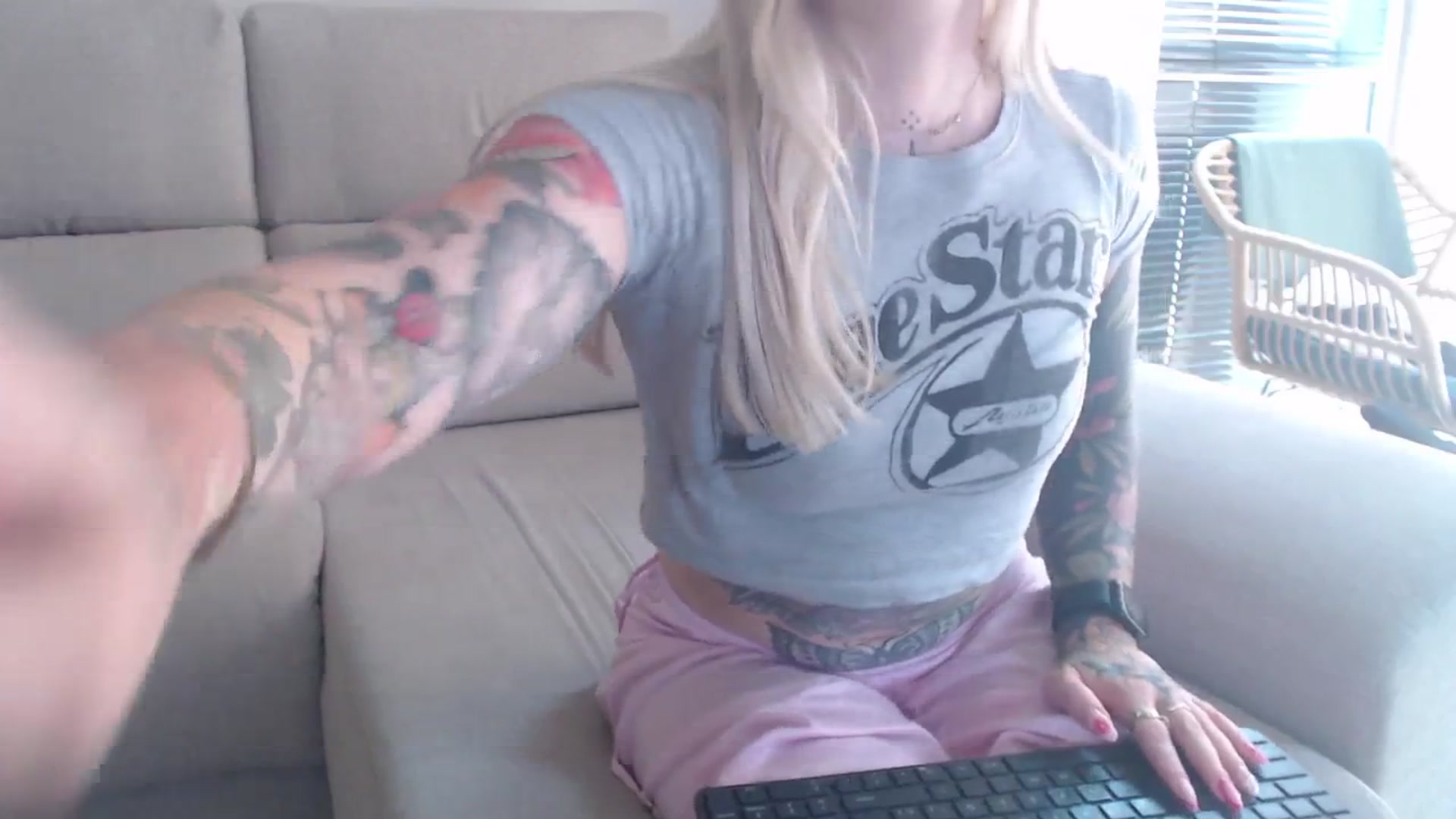 Gallery image thumbnail from Tattoo_bbgirl's myfreecams stream on, 08/01/2025, 12:43 image 10 of 20