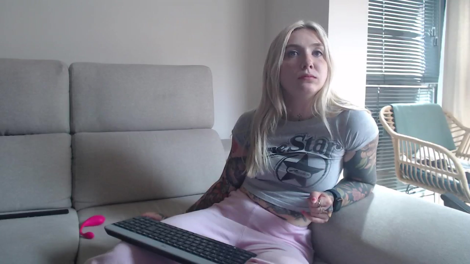 Gallery image thumbnail from Tattoo_bbgirl's myfreecams stream on, 08/01/2025, 15:42 image 3 of 20