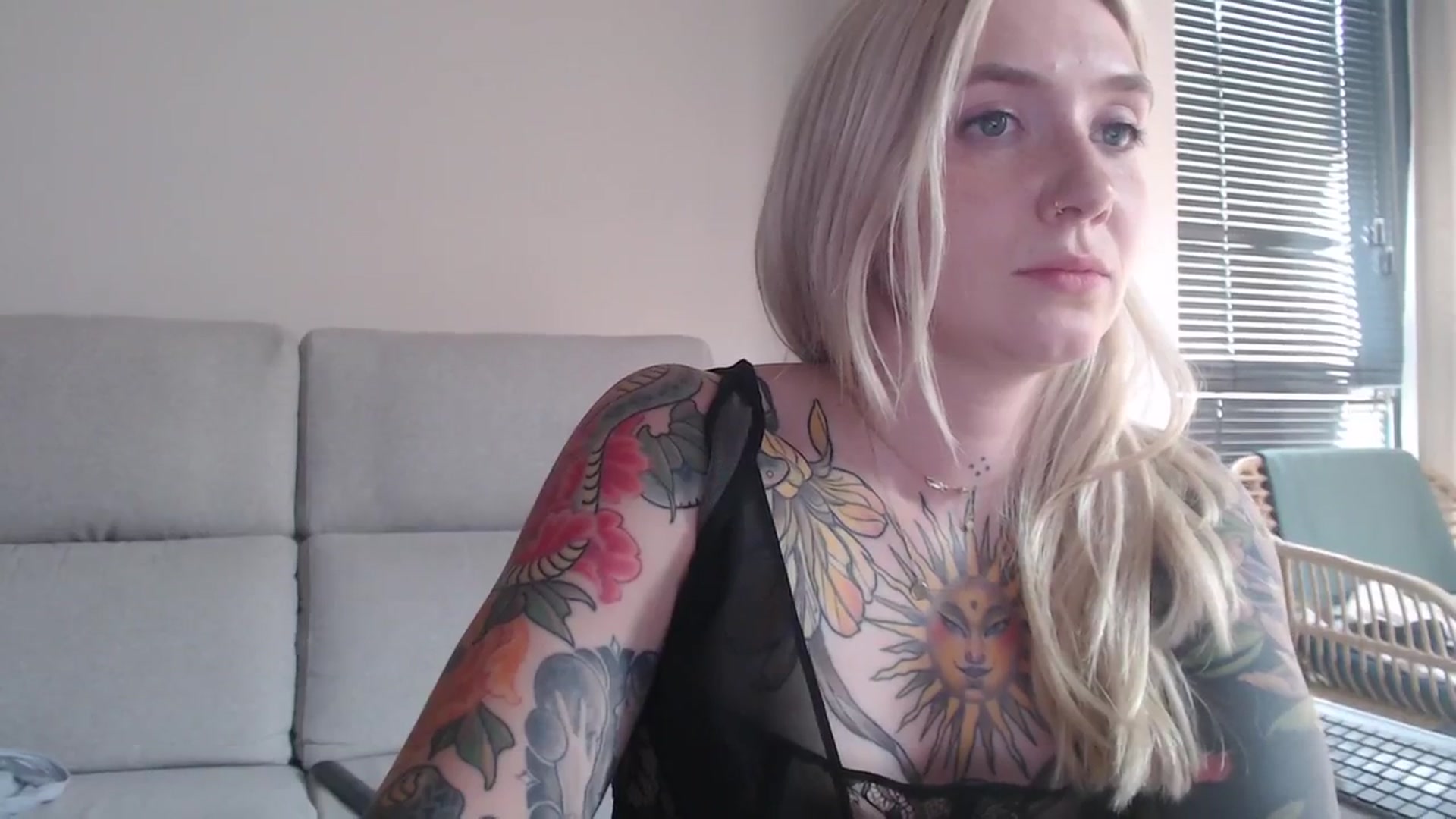 Gallery image thumbnail from Tattoo_bbgirl's myfreecams stream on, 08/01/2025, 18:10 image 16 of 20