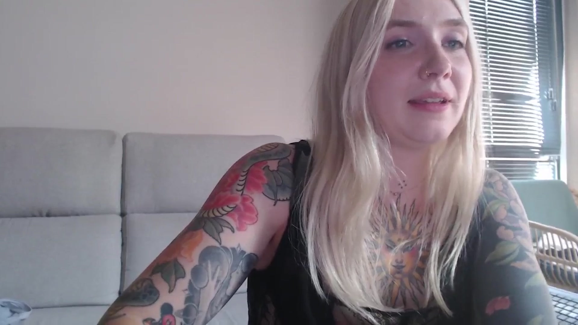 Gallery image thumbnail from Tattoo_bbgirl's myfreecams stream on, 08/01/2025, 18:10 image 9 of 20