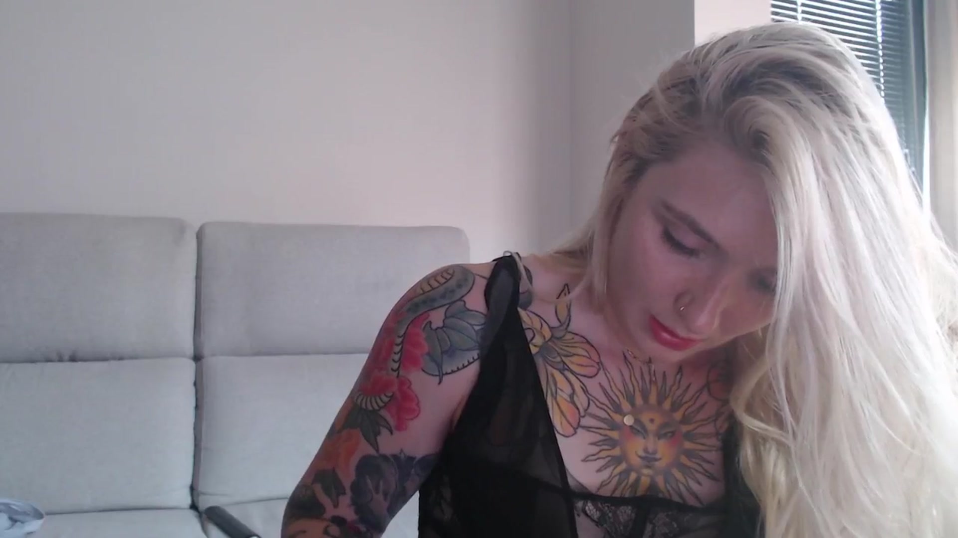 Gallery image thumbnail from Tattoo_bbgirl's myfreecams stream on, 08/01/2025, 18:10 image 19 of 20
