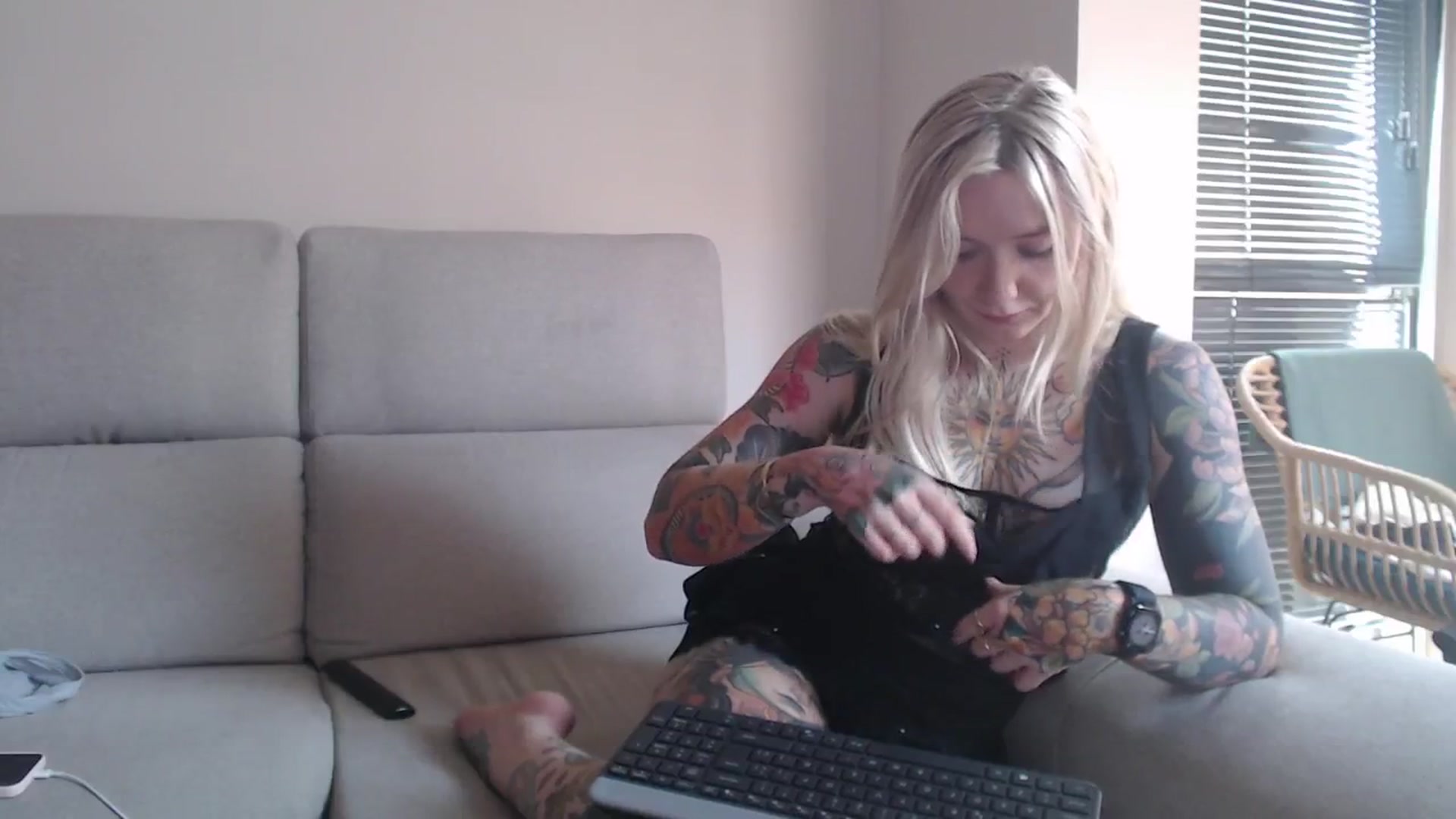 Gallery image thumbnail from Tattoo_bbgirl's myfreecams stream on, 08/01/2025, 18:10 image 2 of 20