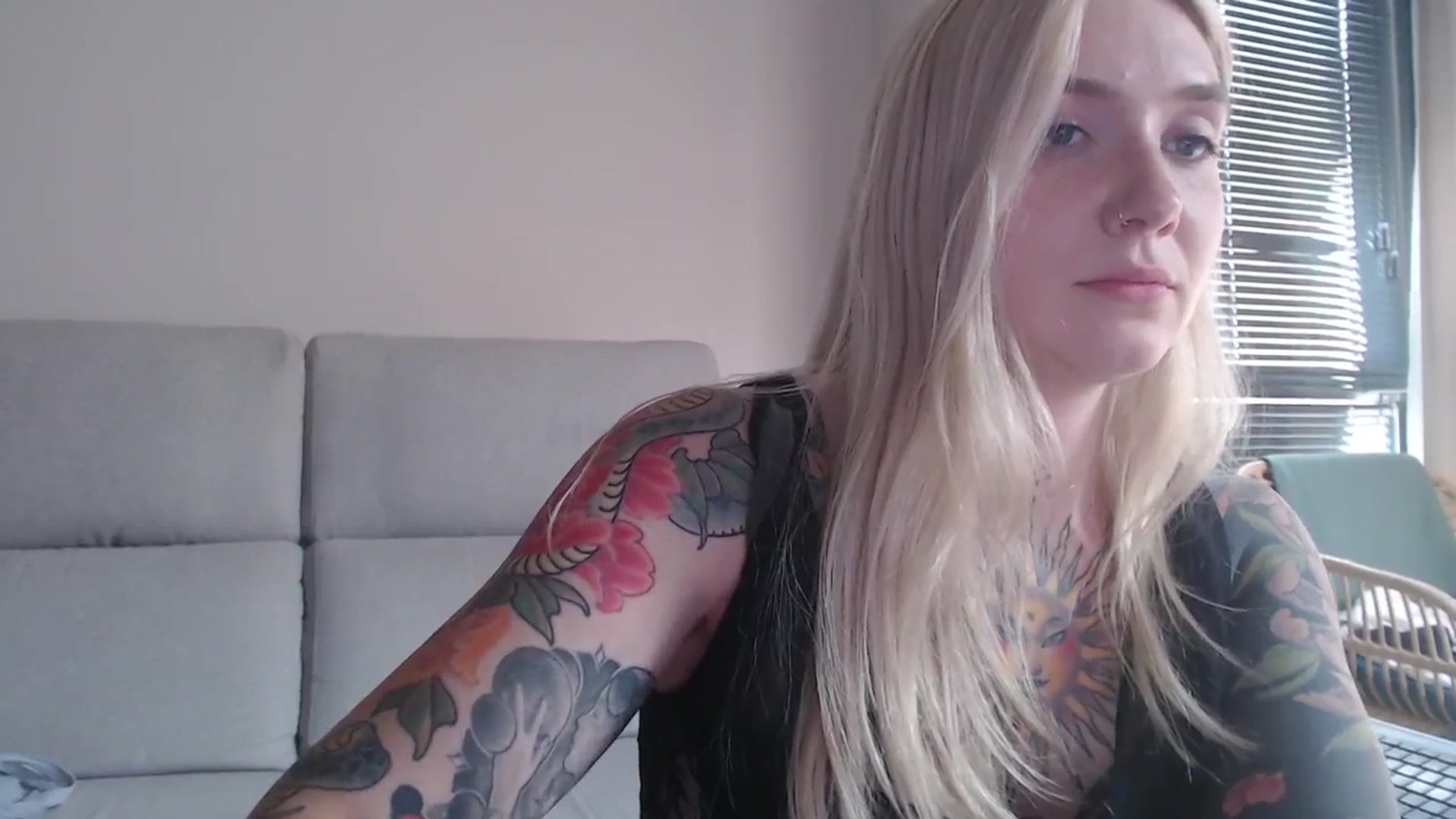 Gallery image thumbnail from Tattoo_bbgirl's myfreecams stream on, 08/01/2025, 18:10 image 14 of 20